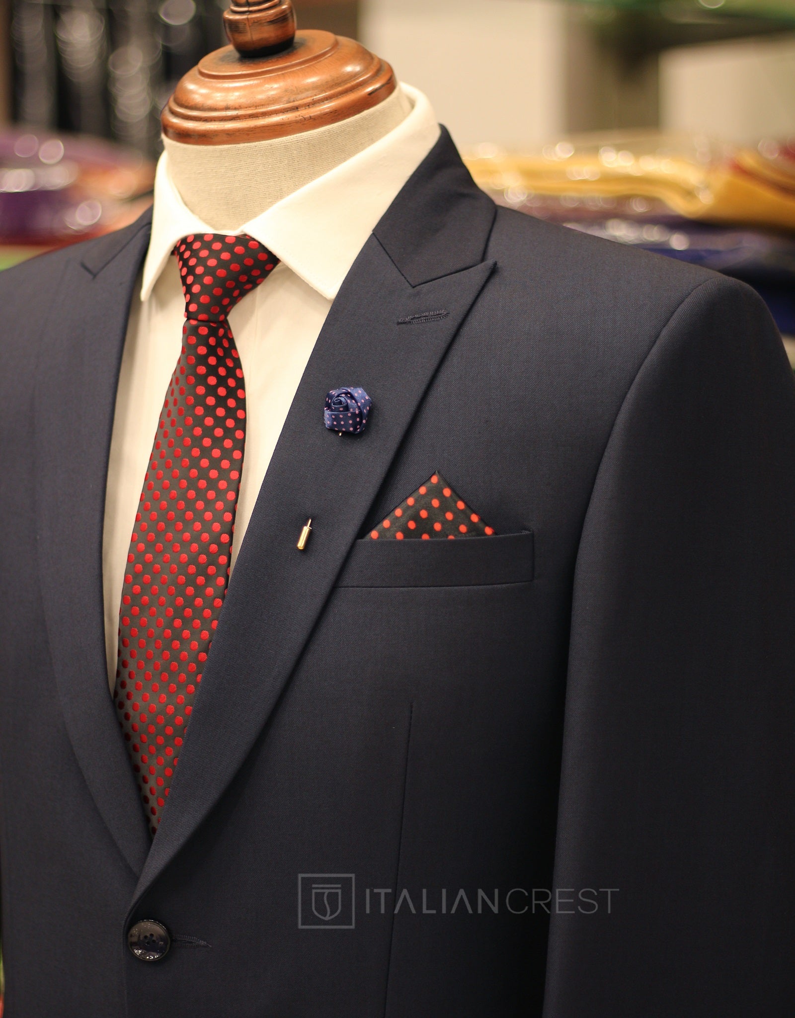 IC13647-Peak Lapel Suits