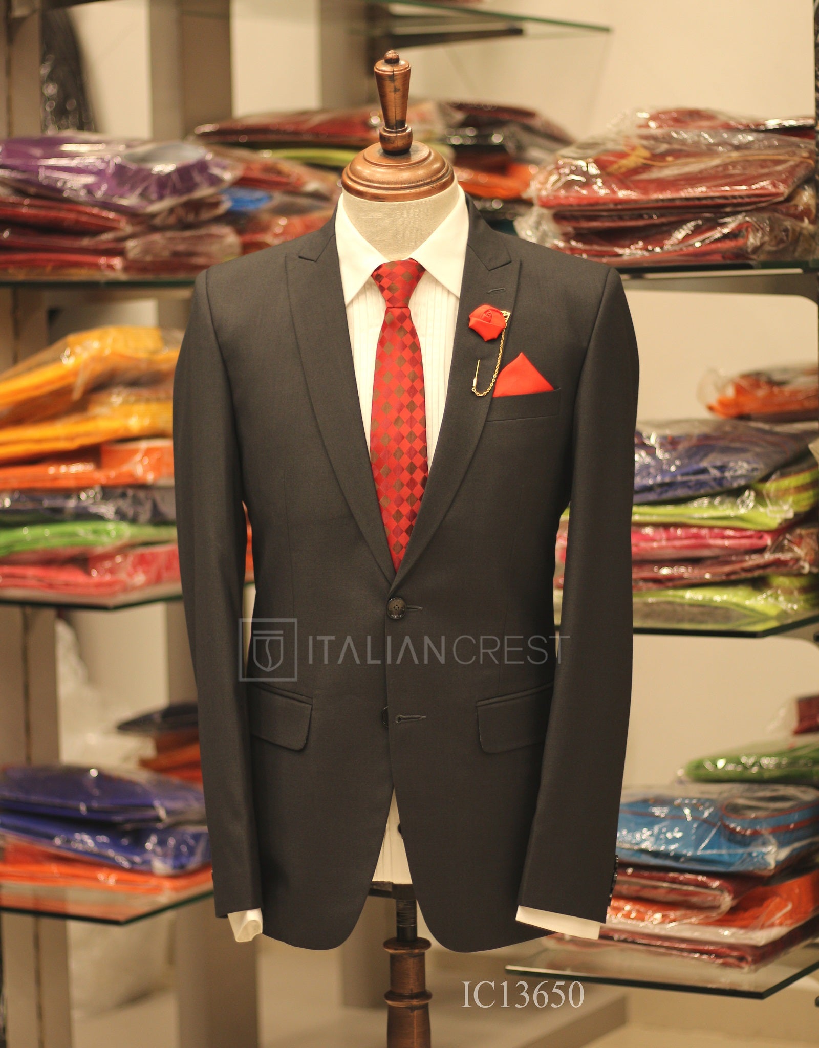 IC13650-Peak Lapel Suits