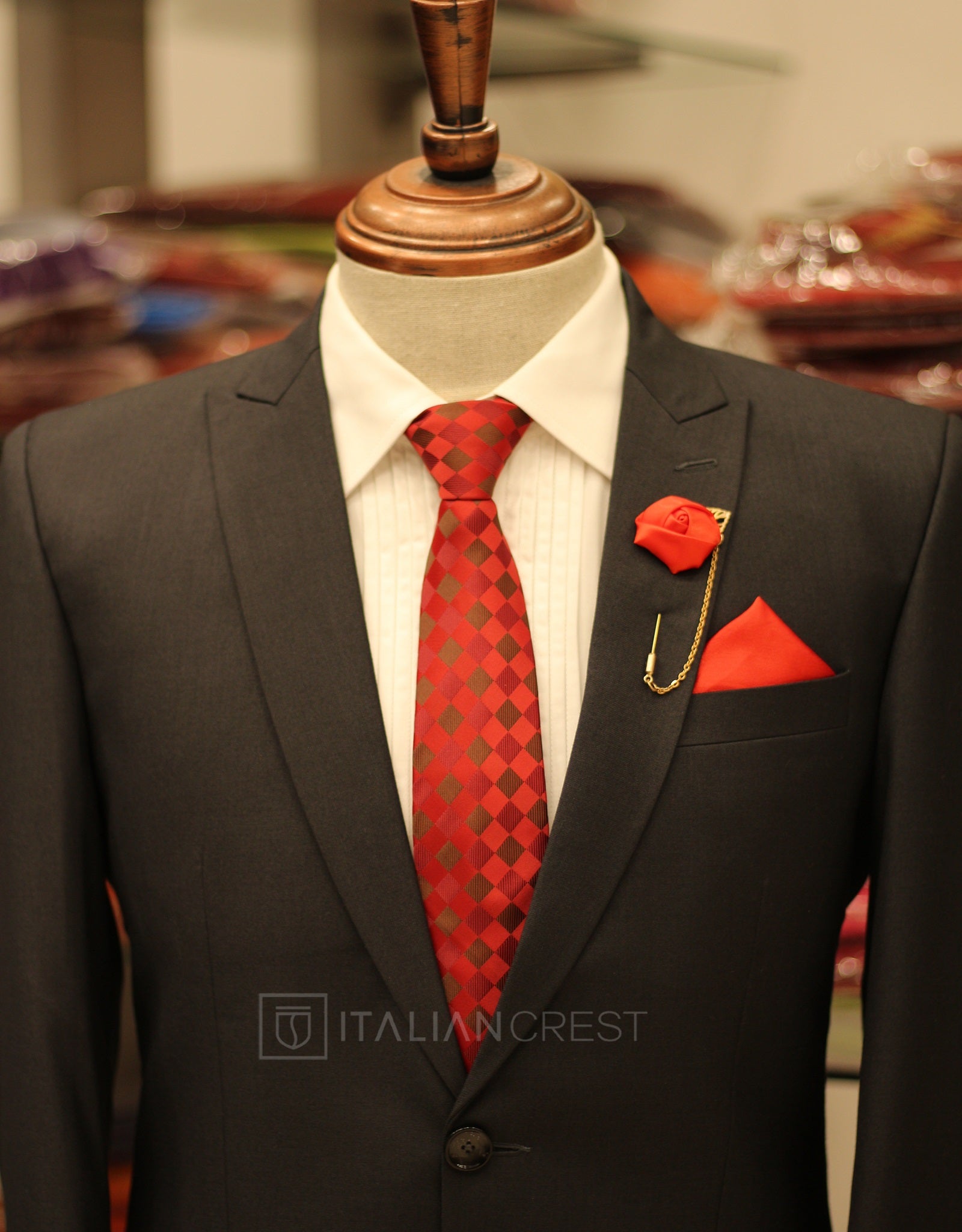 IC13650-Peak Lapel Suits