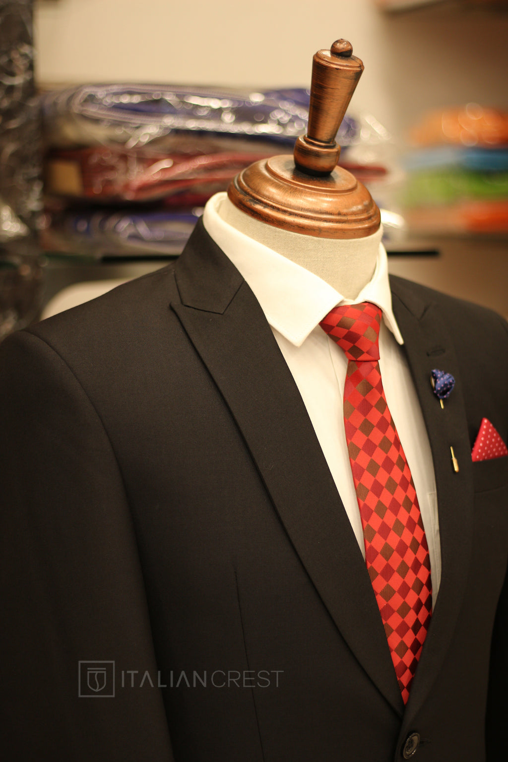 IC13654-Peak Lapel Suits