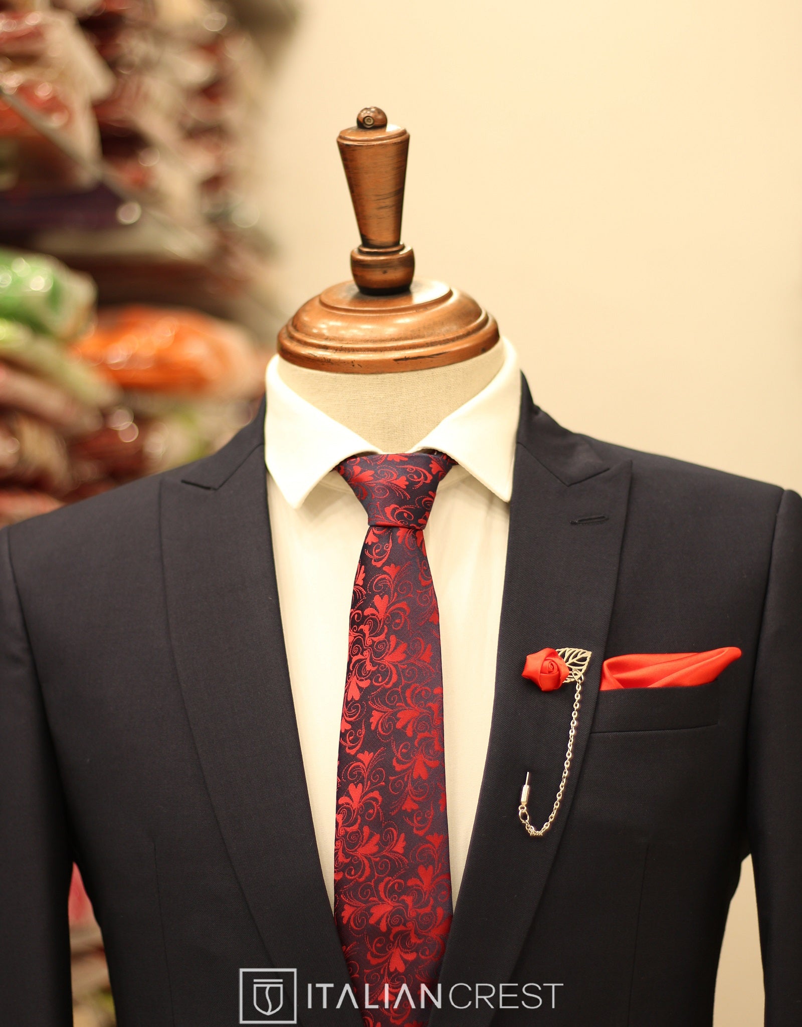 IC13655-Peak Lapel Suits