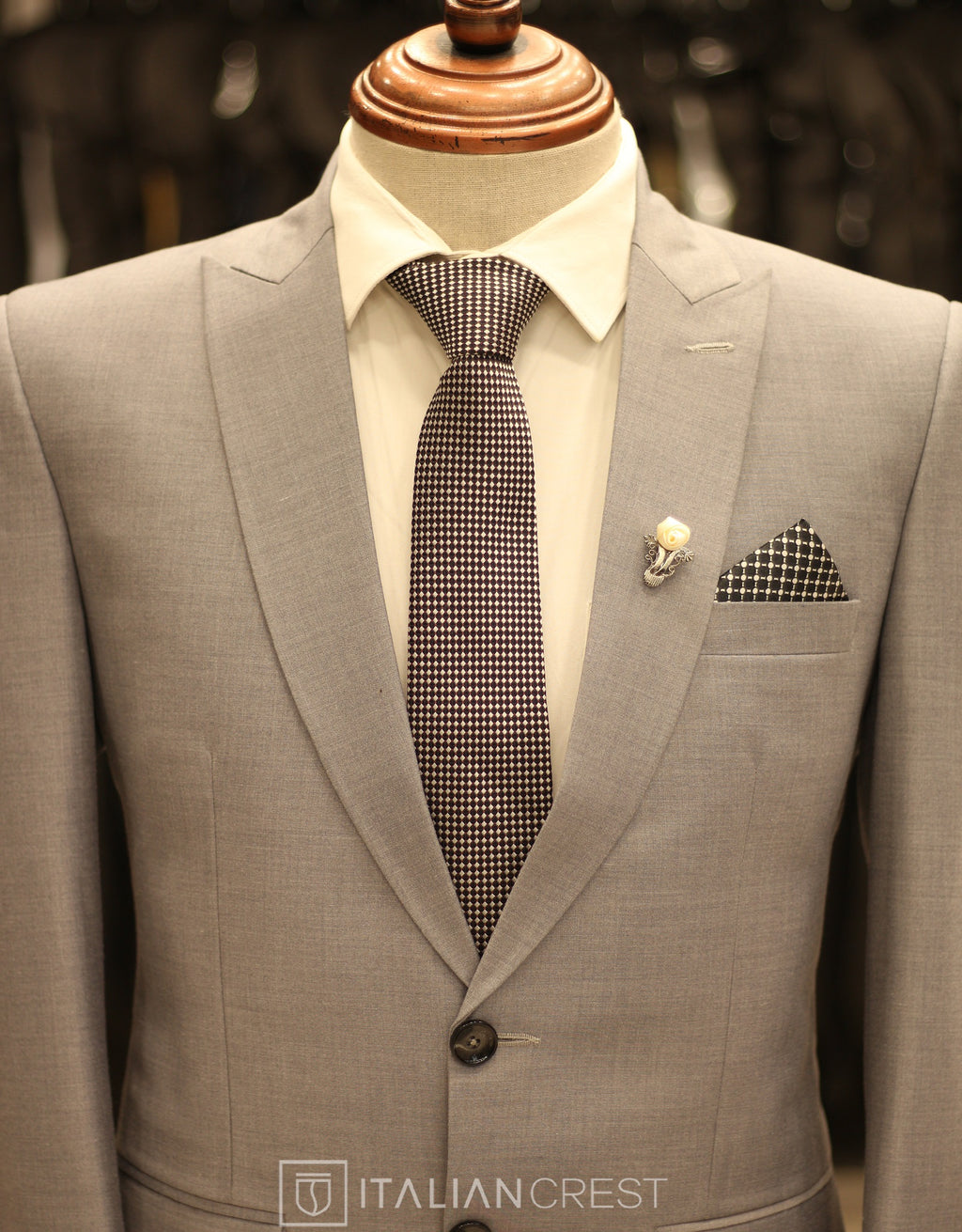 IC13669L-Peak Lapel Suits