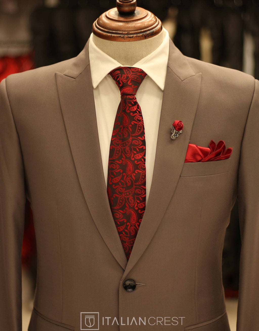IC13671-Peak Lapel Suits