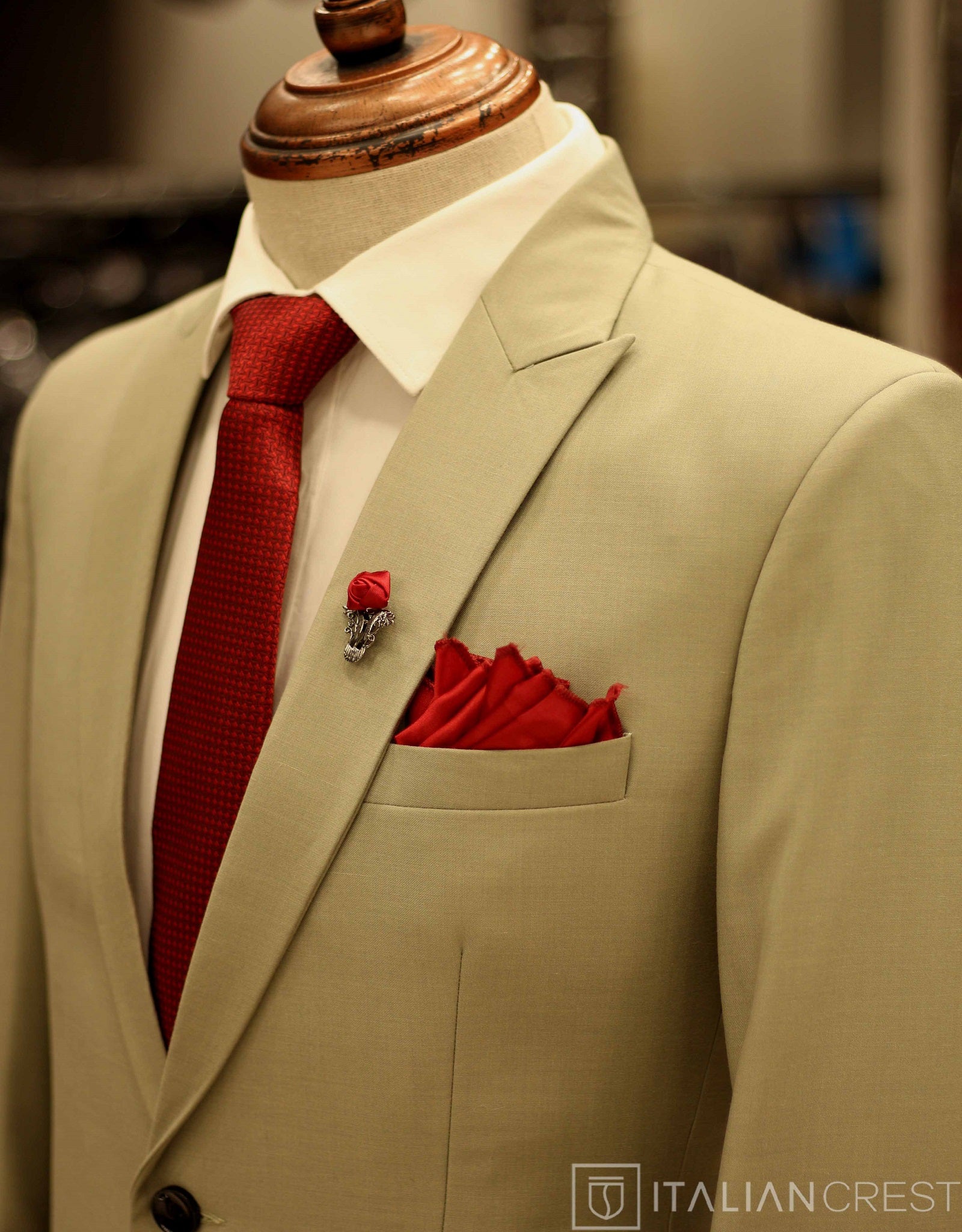 IC13672-Peak Lapel Suits