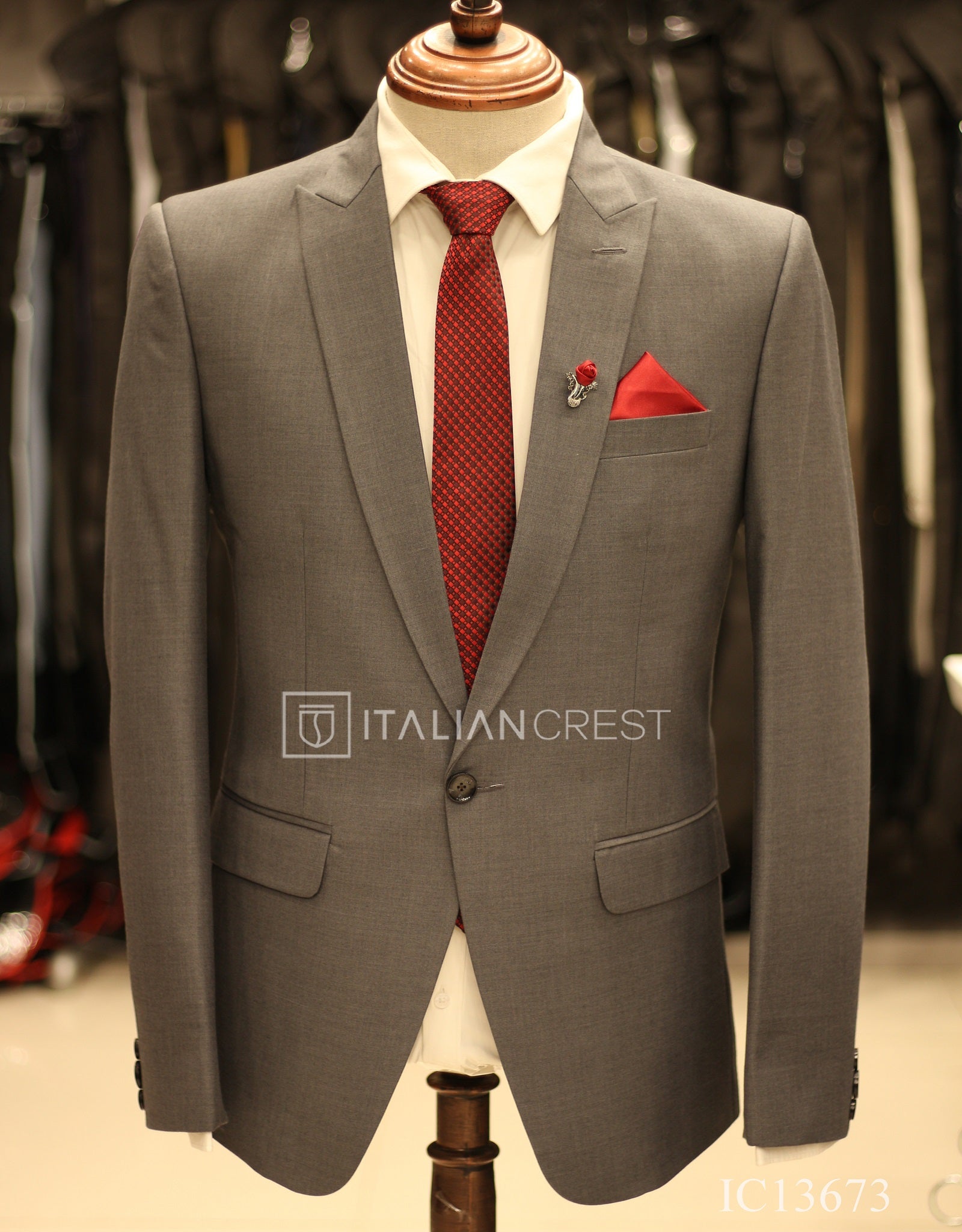 IC13673-Peak Lapel Suits