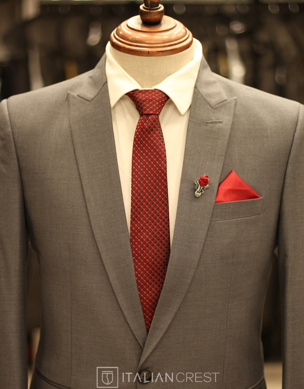 IC13675-Peak Lapel Suits