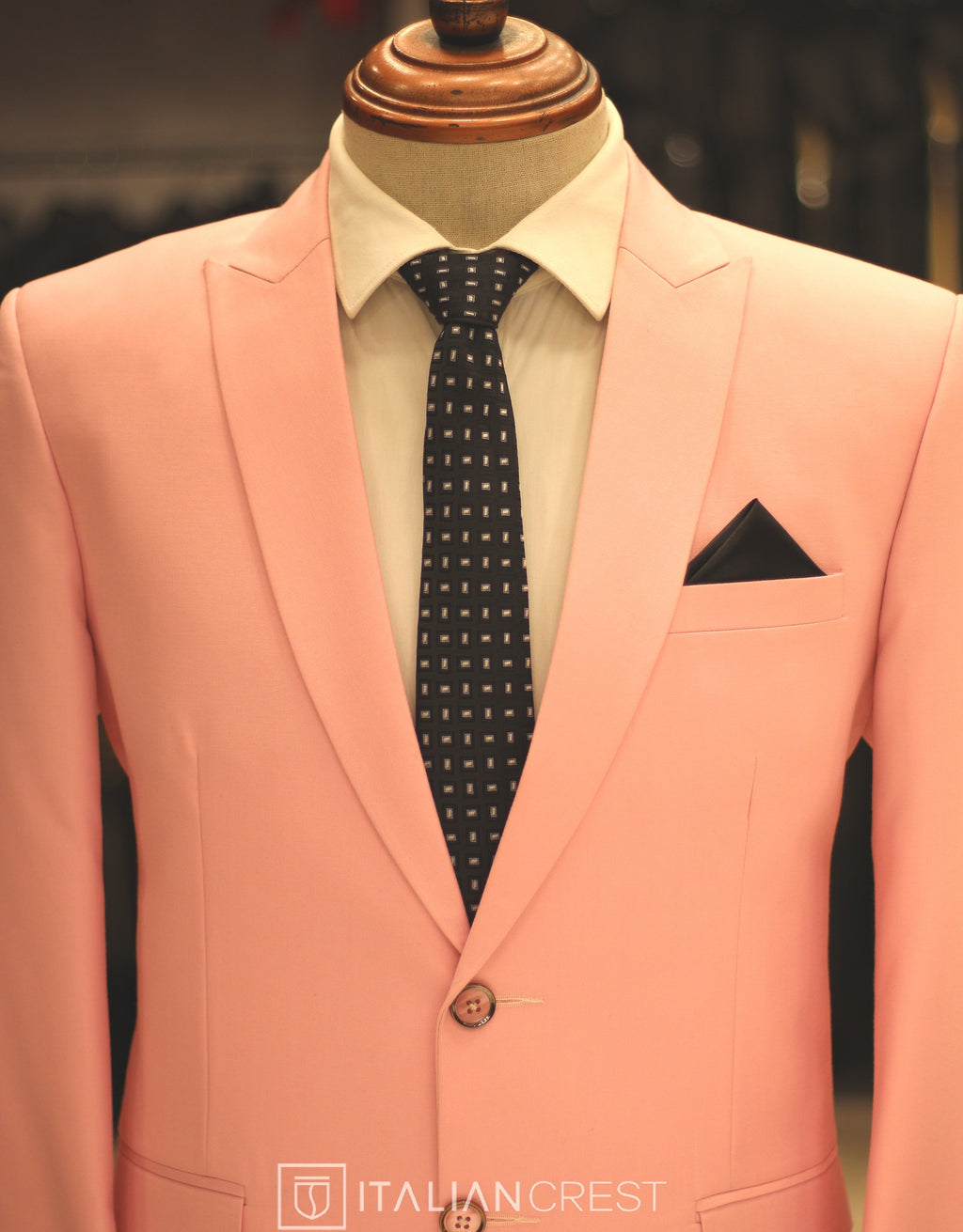 IC13686-Peak Lapel Suits