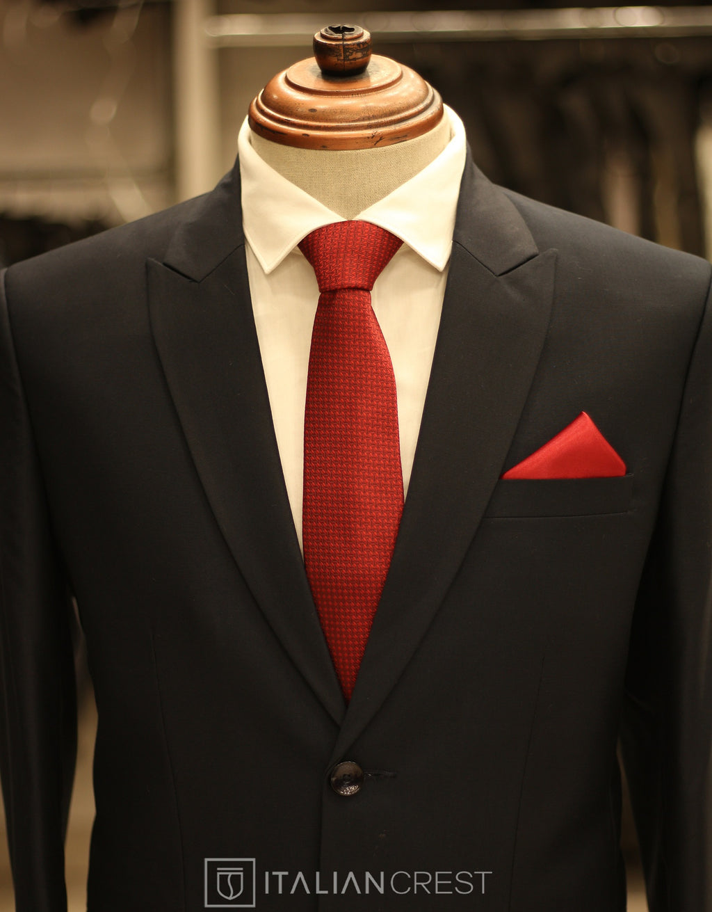 IC13690-Peak Lapel Suits