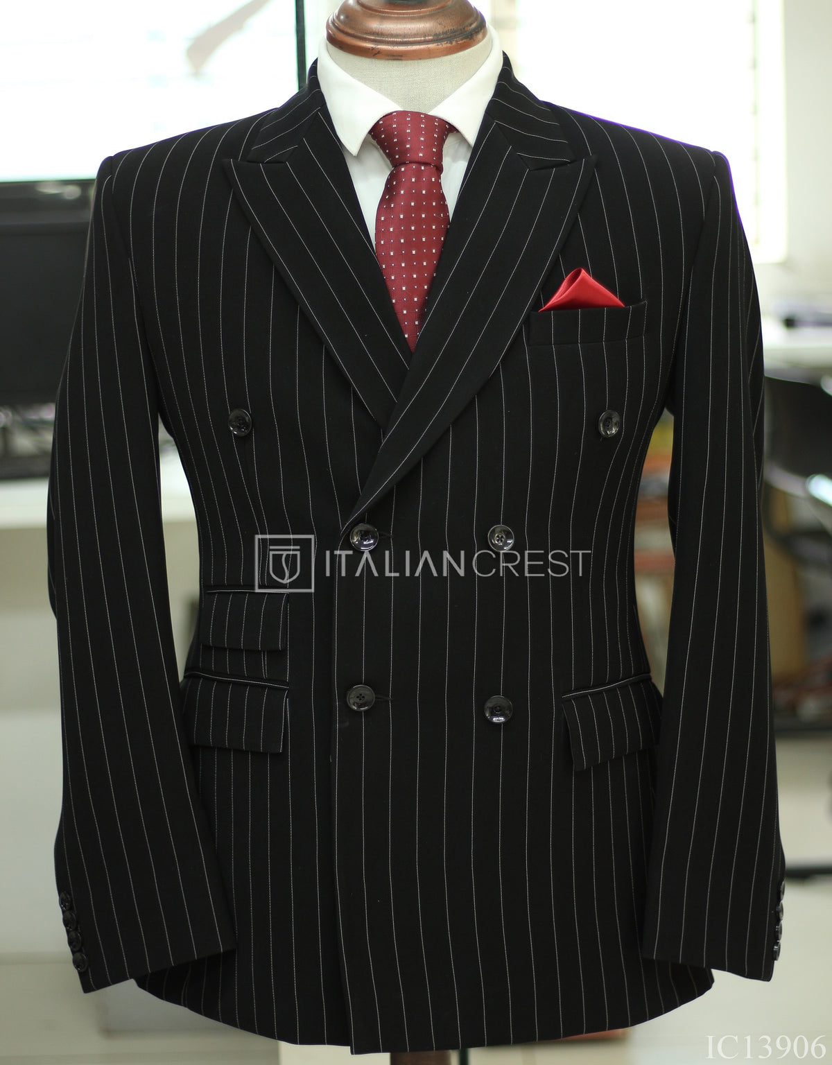 IC13906-D B Suits