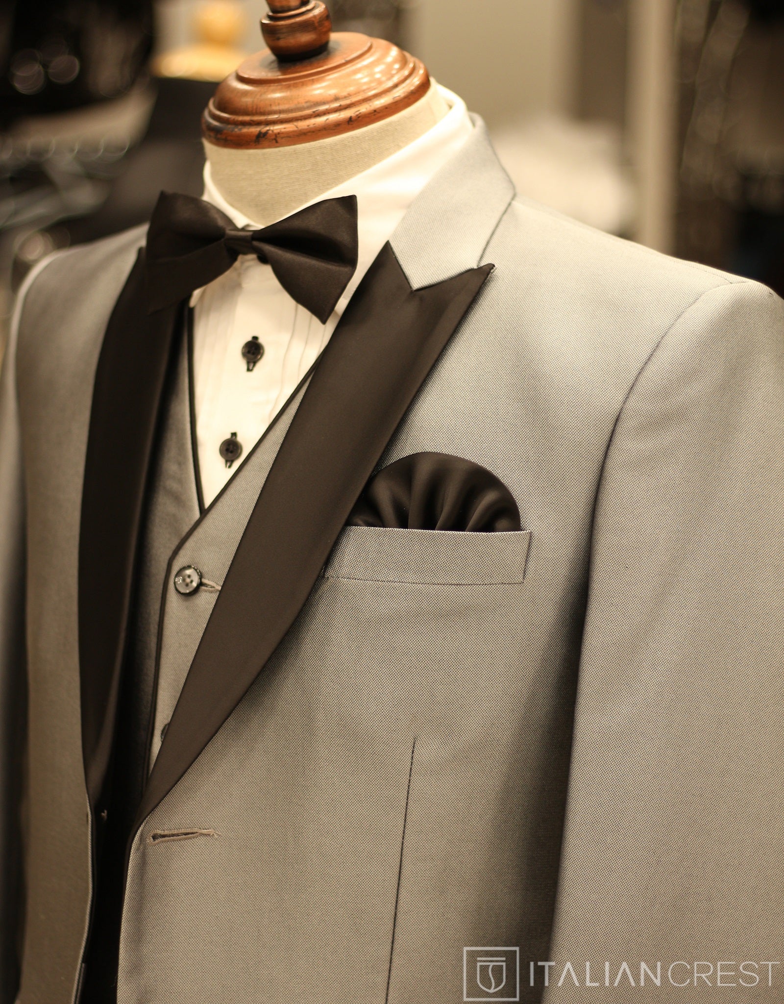 IC16716-3pc Tuxedo Suits
