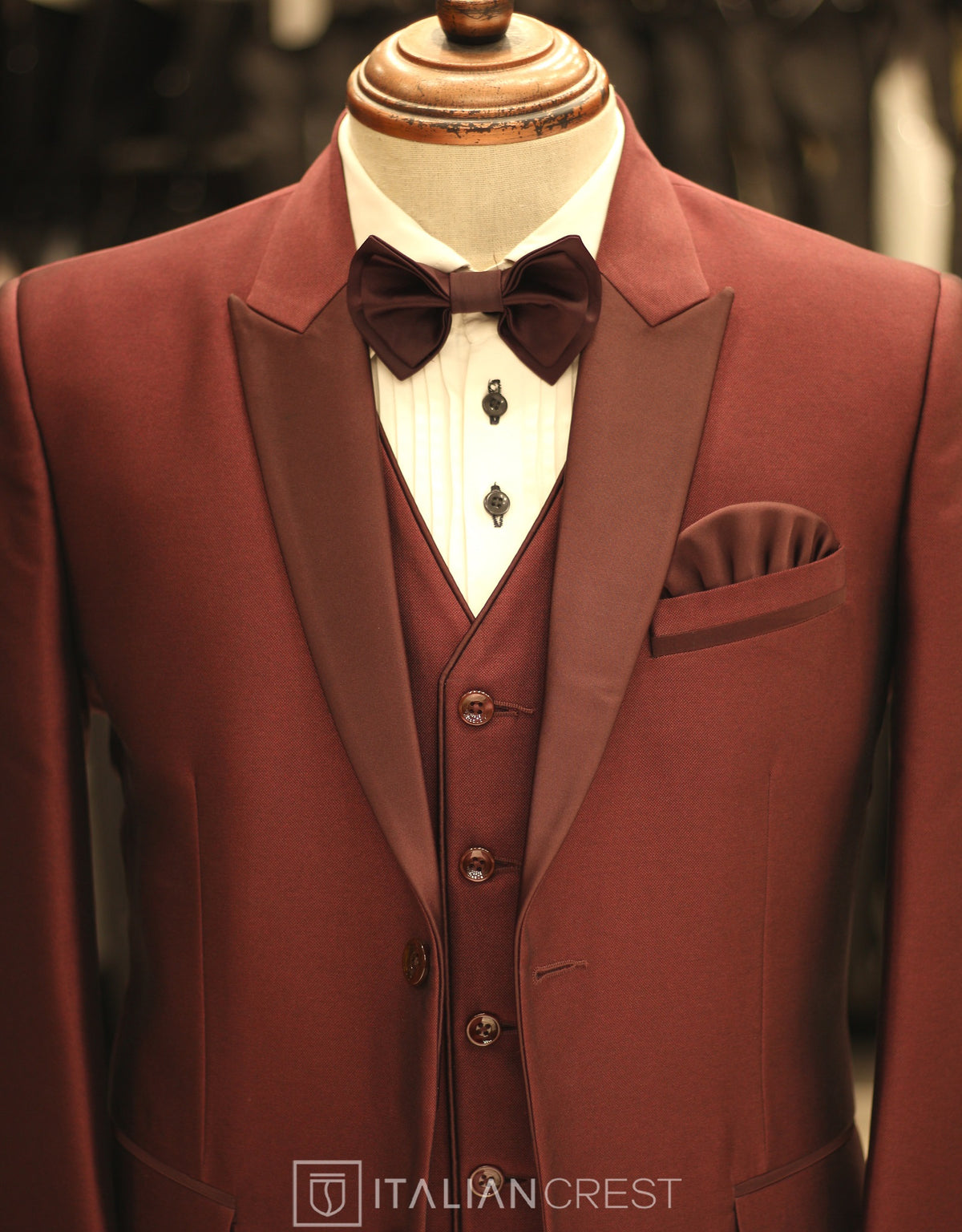 IC16739L-3pc Tuxedo Suits
