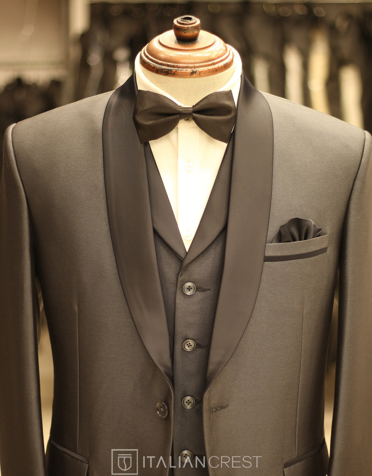 IC16755L-3pc Tuxedo Suits