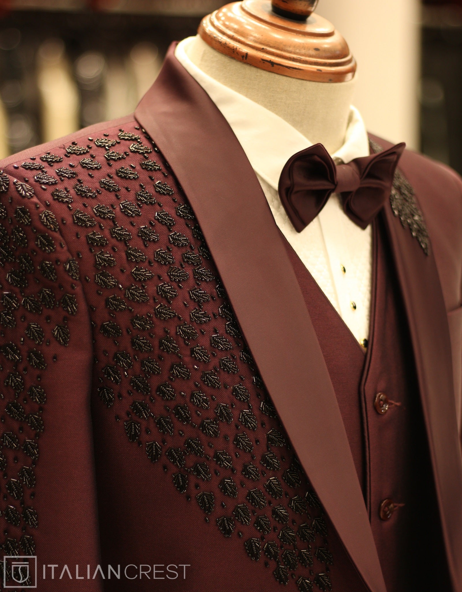 IC16852-3pc Designer Suits