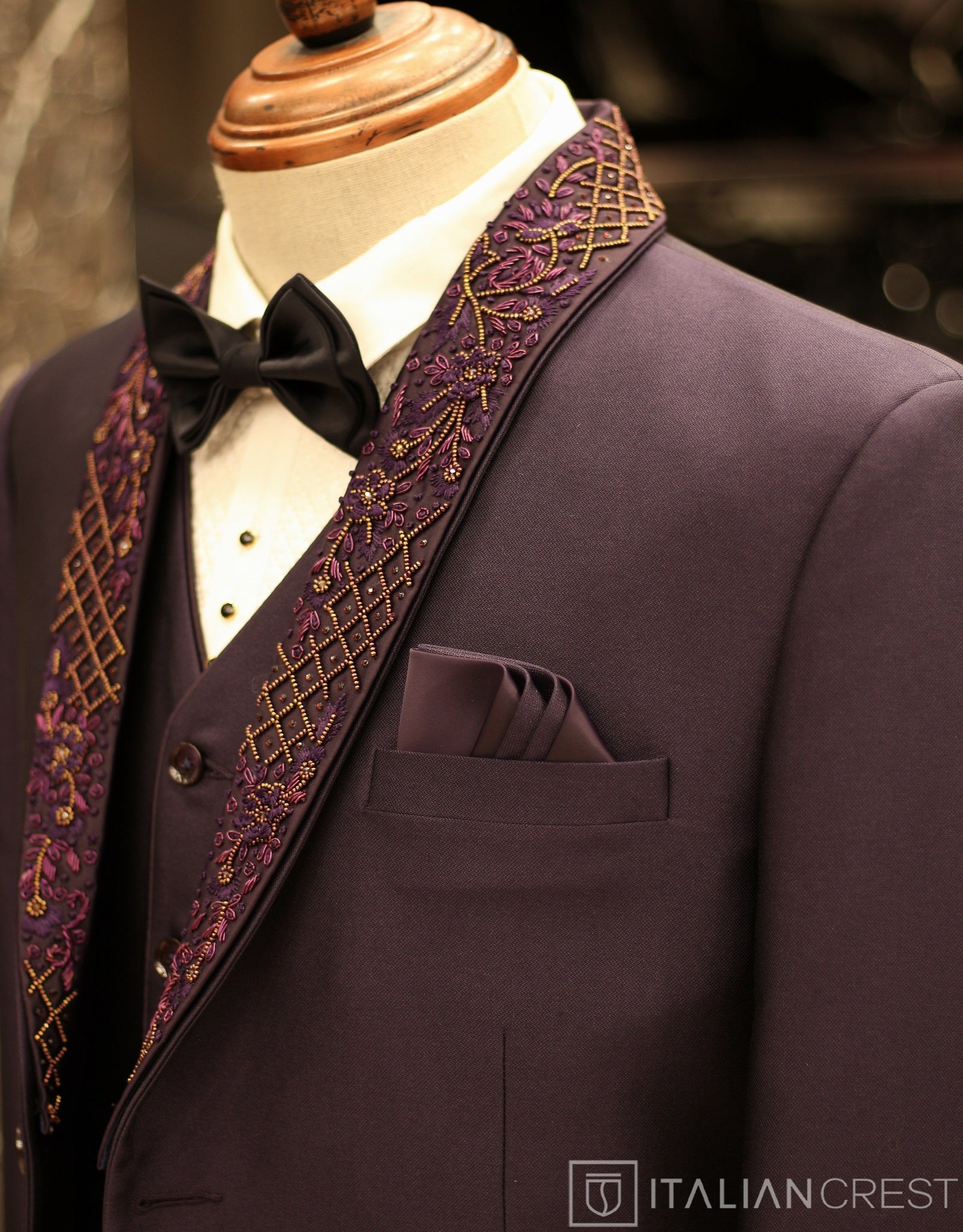 IC16853-3pc Designer Suits