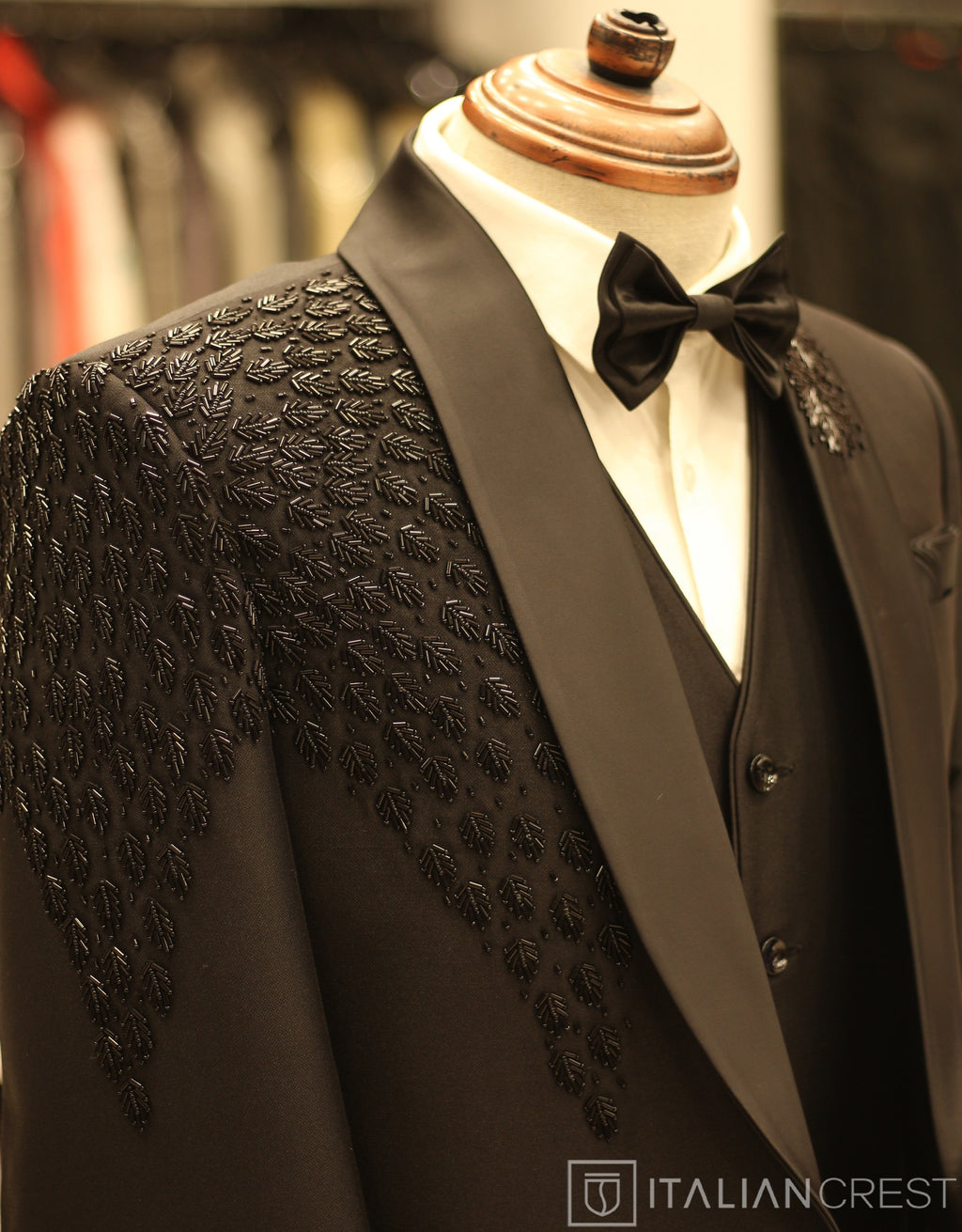 IC16856-3pc Designer Suits