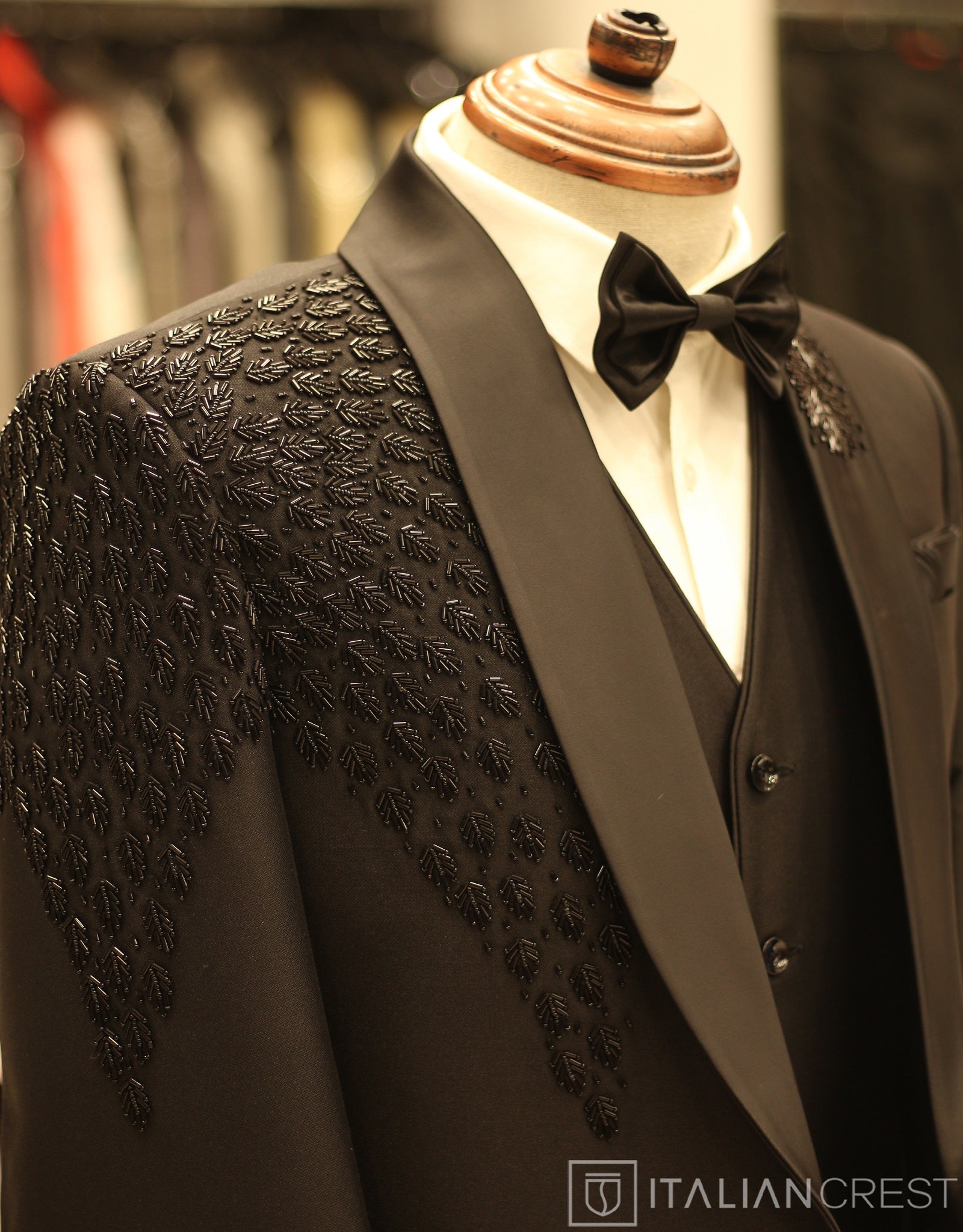 IC16856-3pc Designer Suits