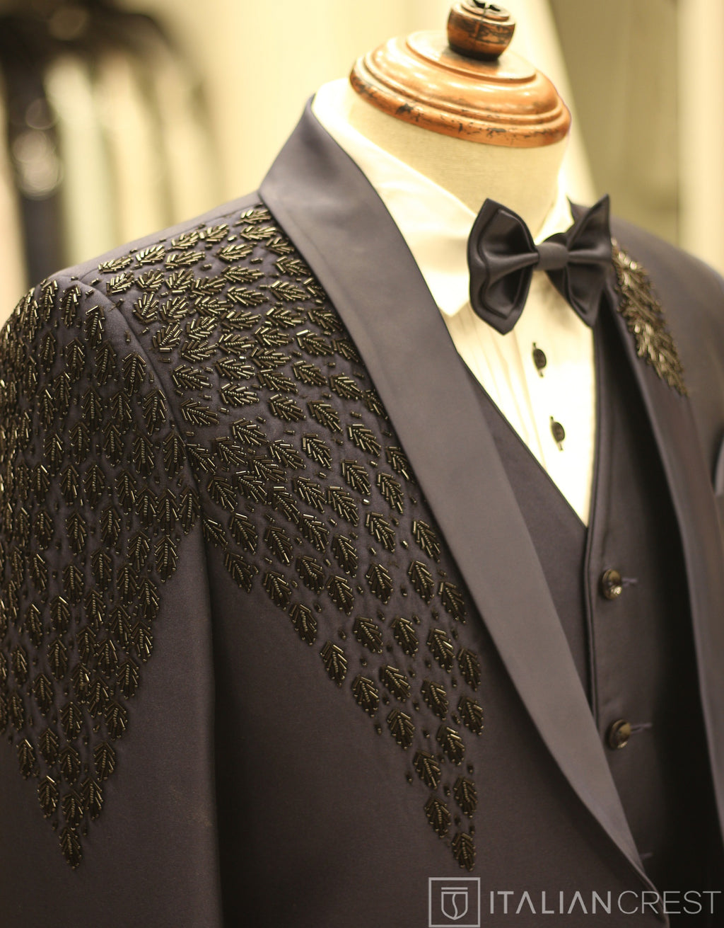 IC16858-3pc Designer Suits