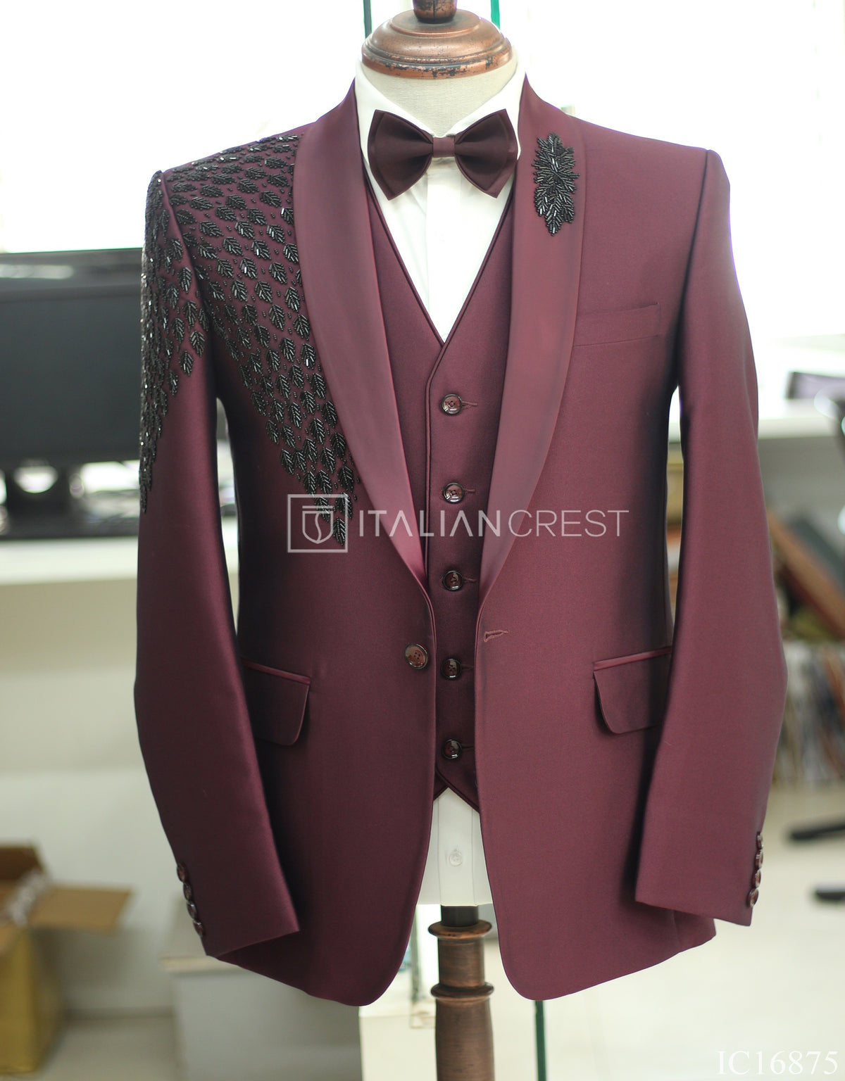 IC16875-3pc Designer Suits