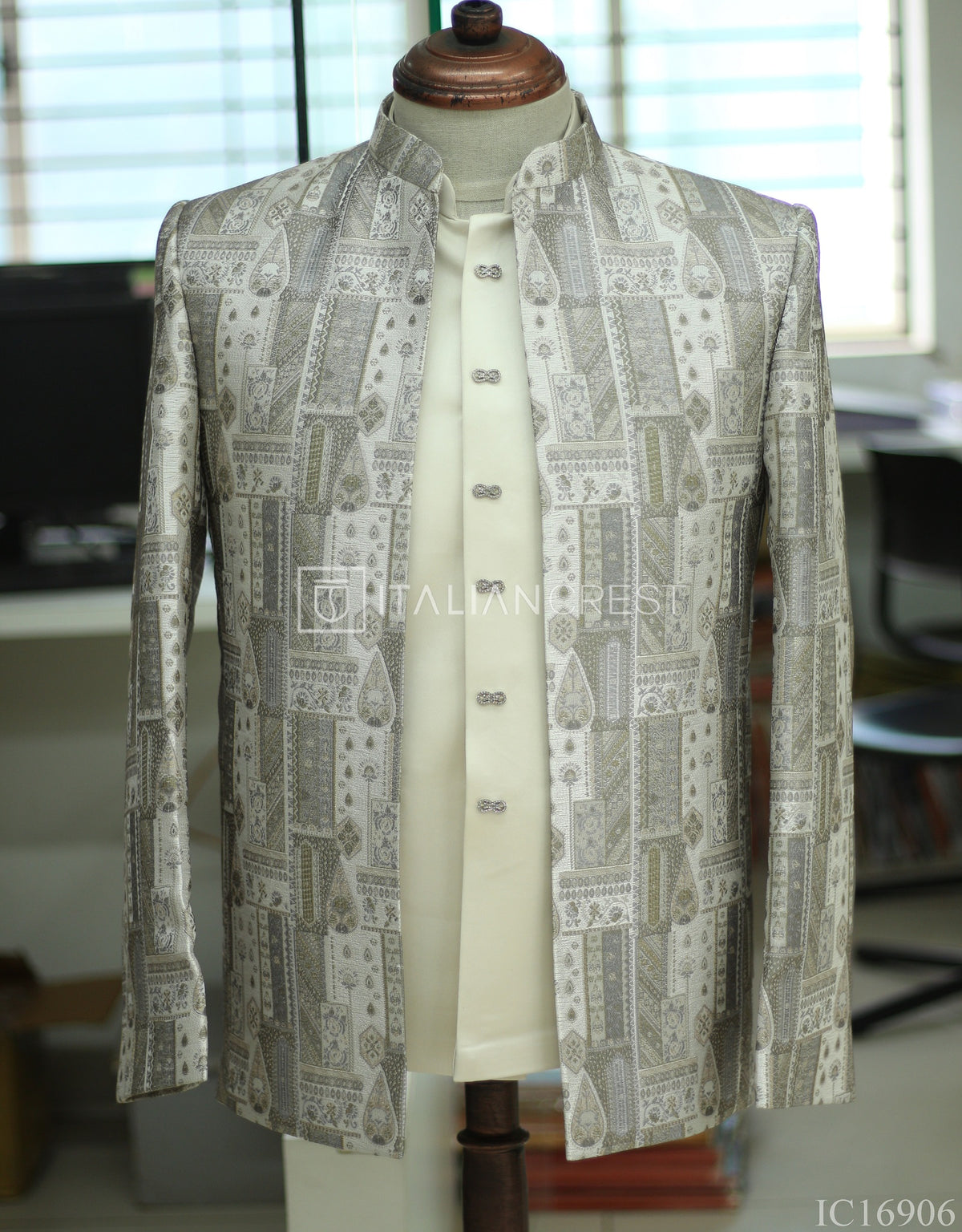 IC16906-Double Jodhpuri