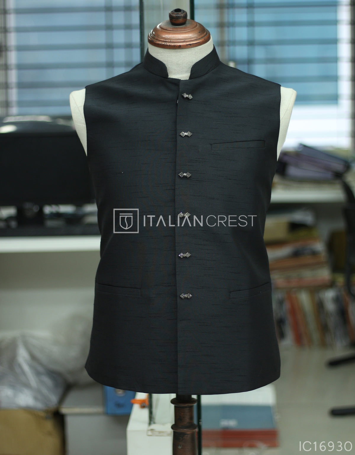 IC16930-Double Jodhpuri