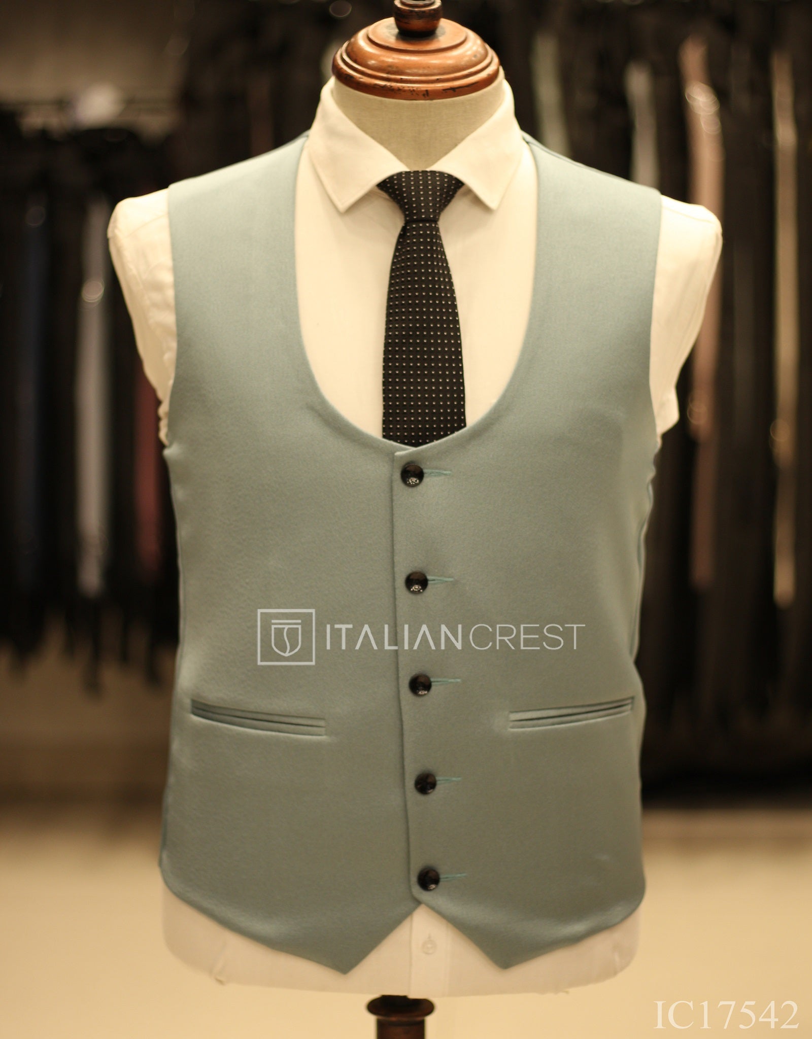 IC17542-3pc Peak Lapel Suits