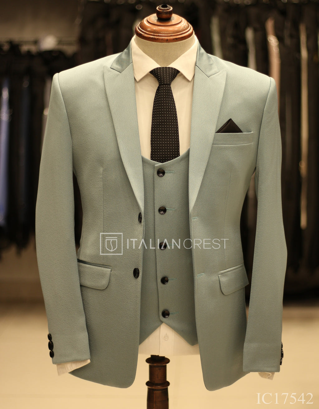 IC17542-3pc Peak Lapel Suits
