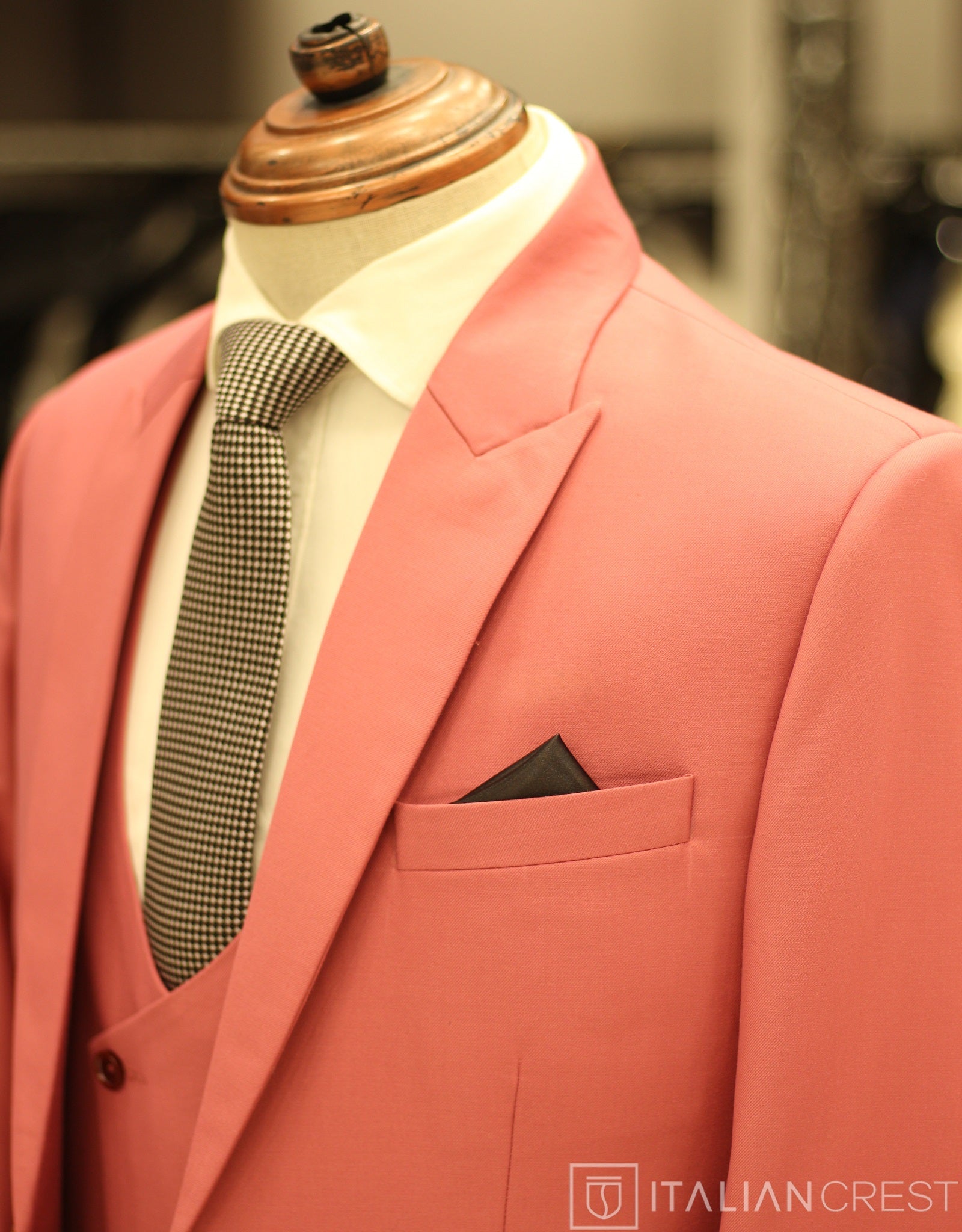 IC17550-3pc Peak Lapel Suits