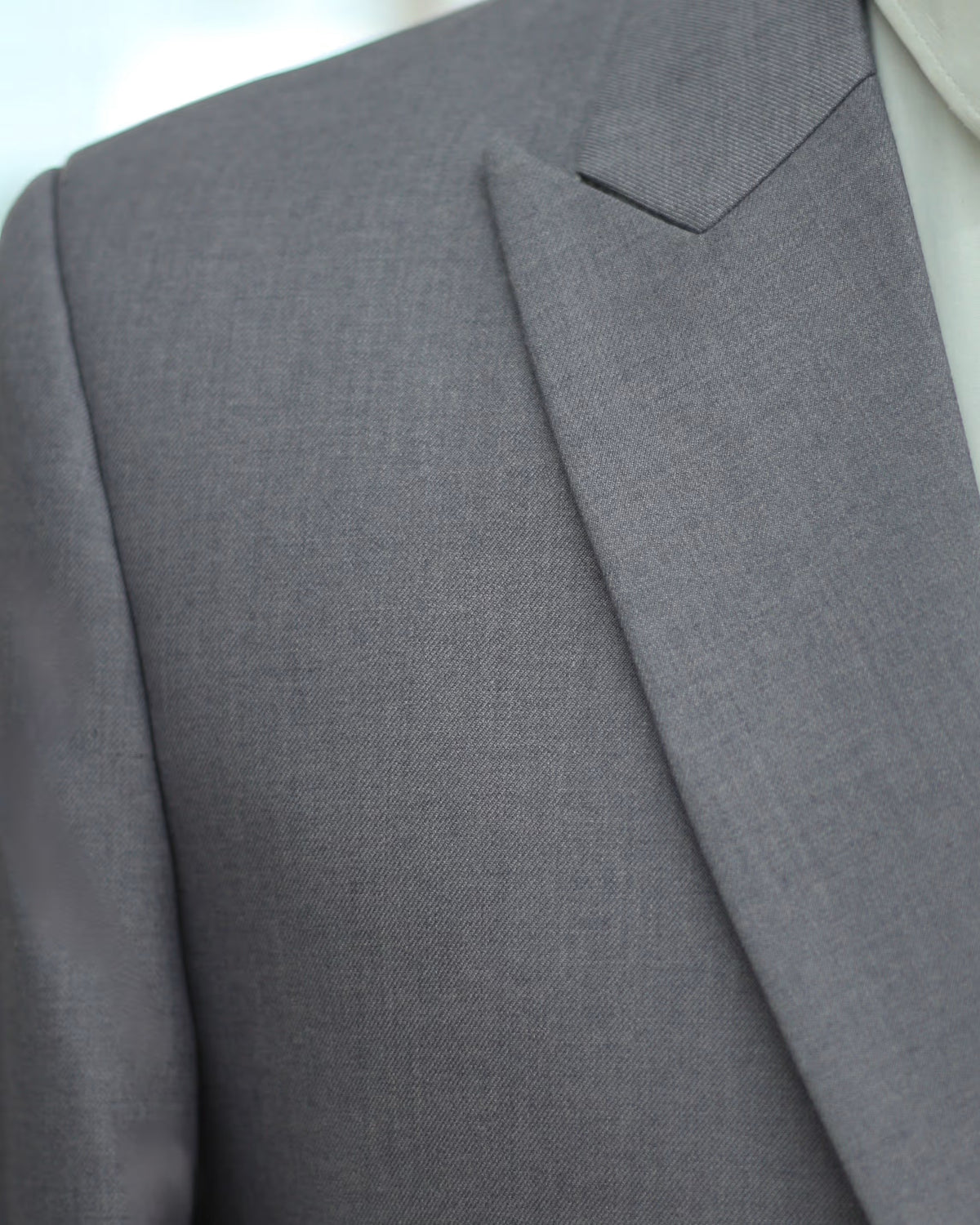 IC17552-3pc Peak Lapel Suits