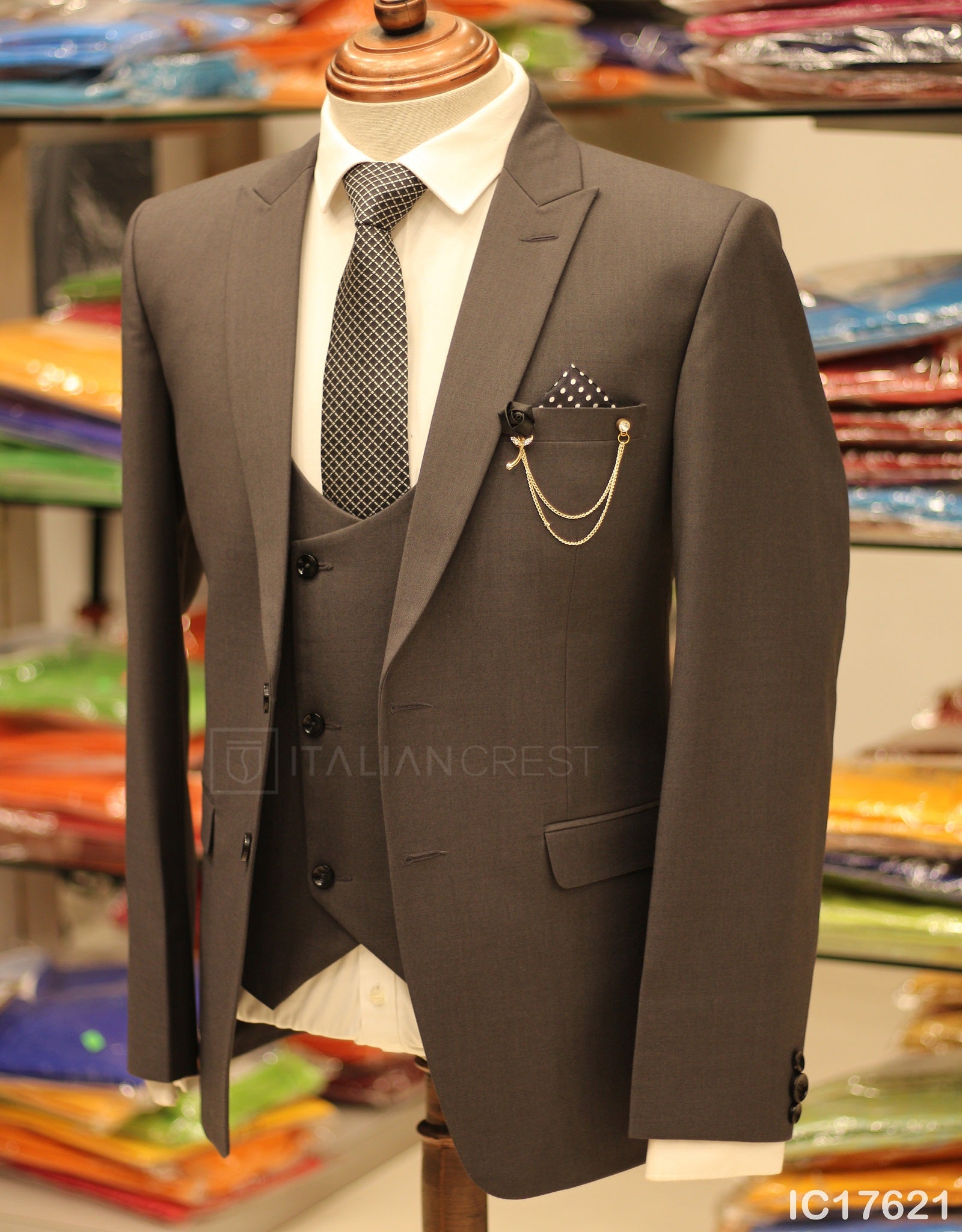 IC17621-3pc Peak Lapel Suits