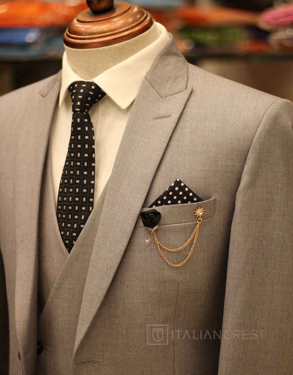 IC17627-3pc Peak Lapel Suits