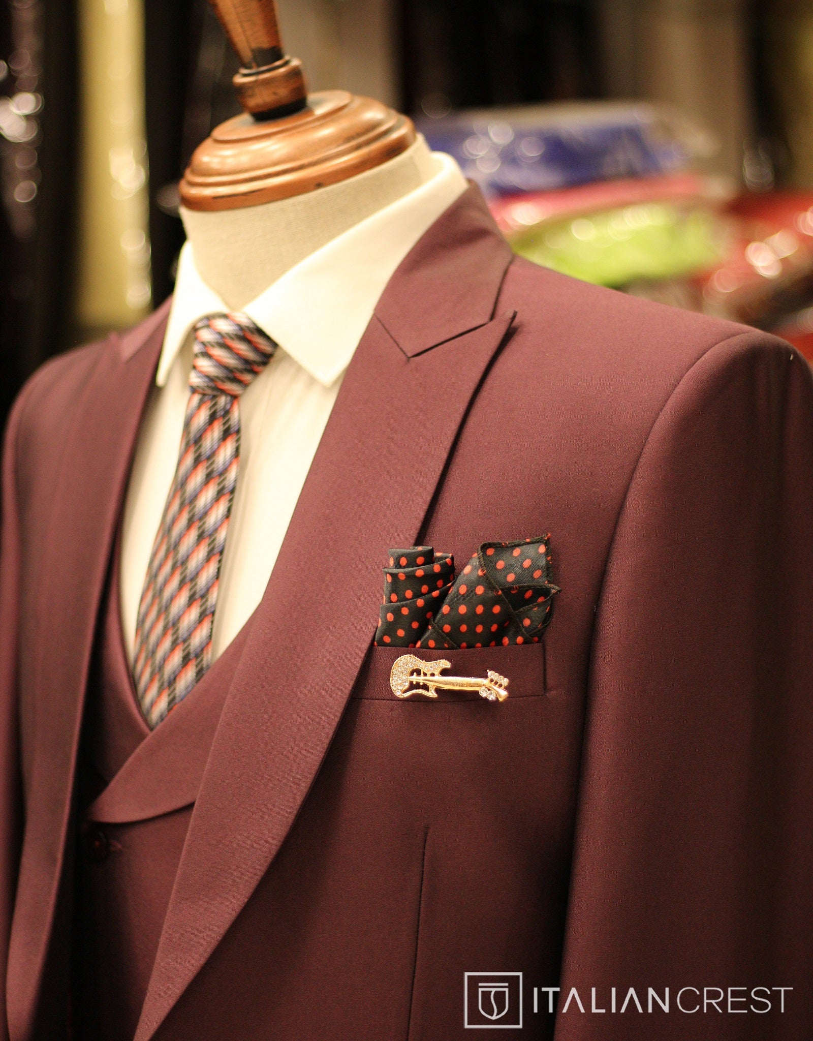 IC17630-3pc Peak Lapel Suits