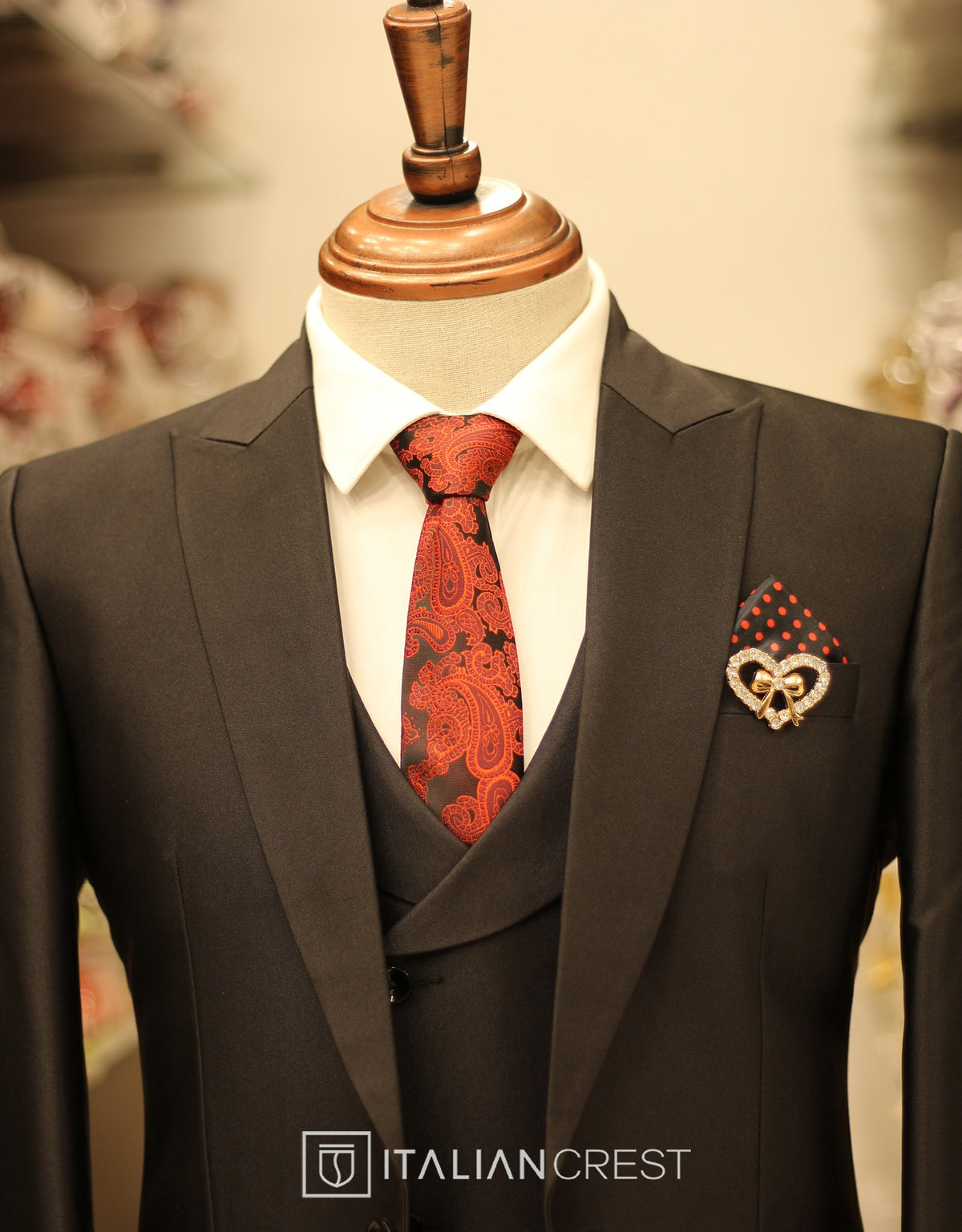 IC17634L-3pc Peak Lapel Suits