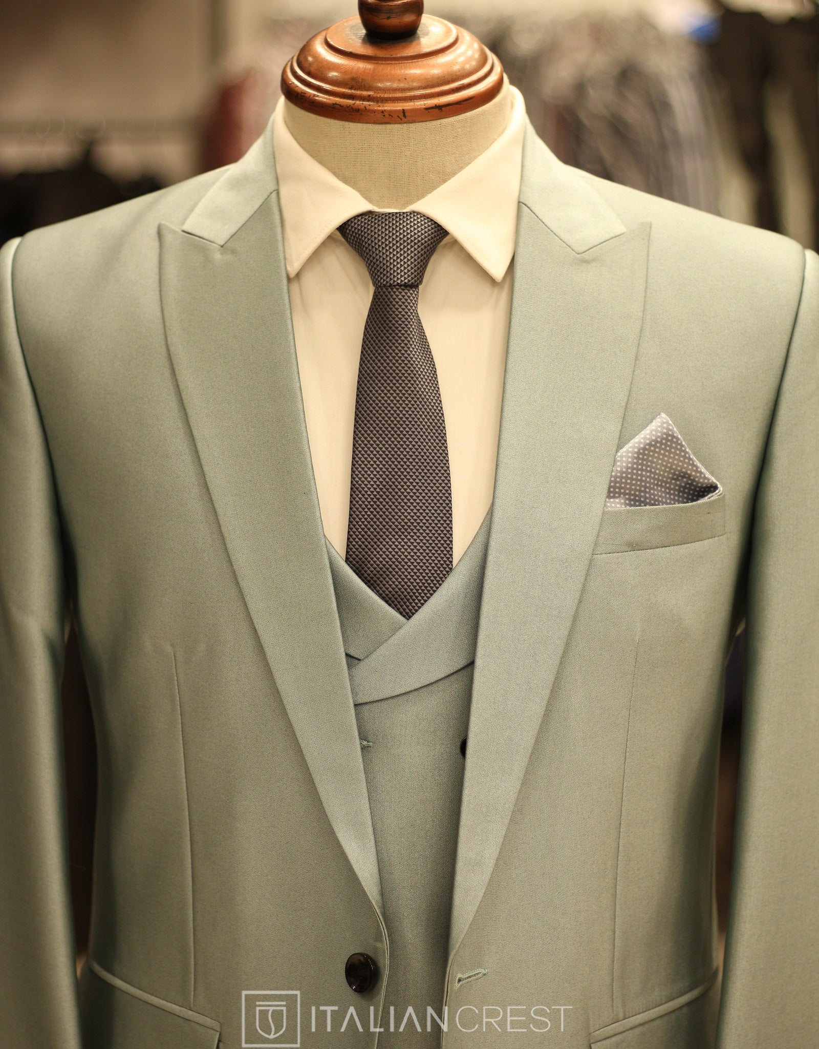 IC17672-3pc Peak Lapel Suits