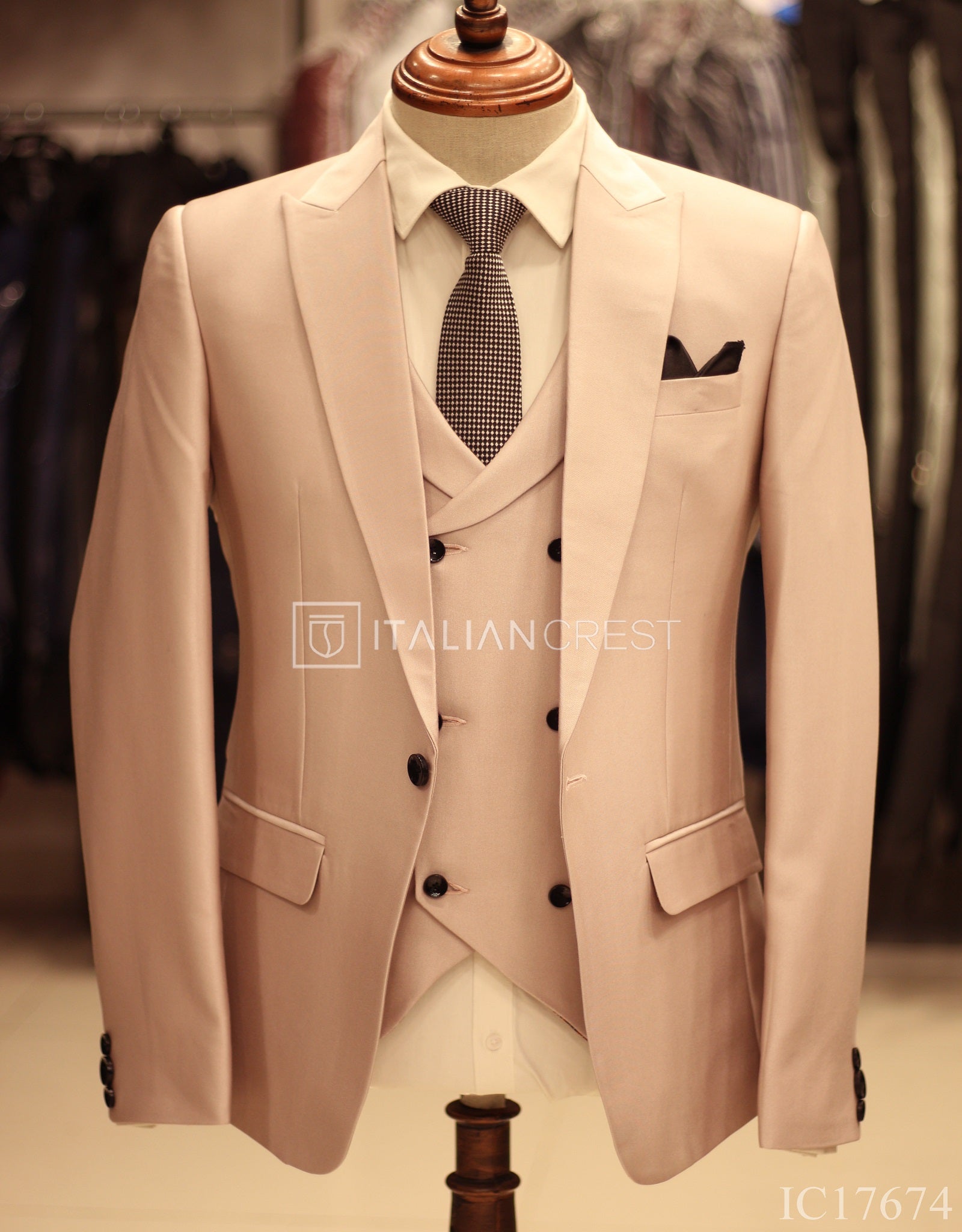 IC17674-3pc Peak Lapel Suits