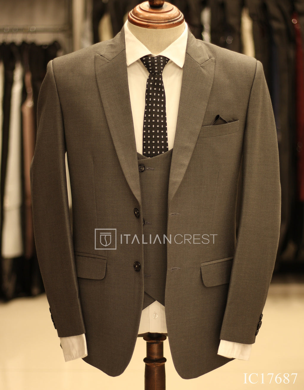 IC17687-3pc Peak Lapel Suits