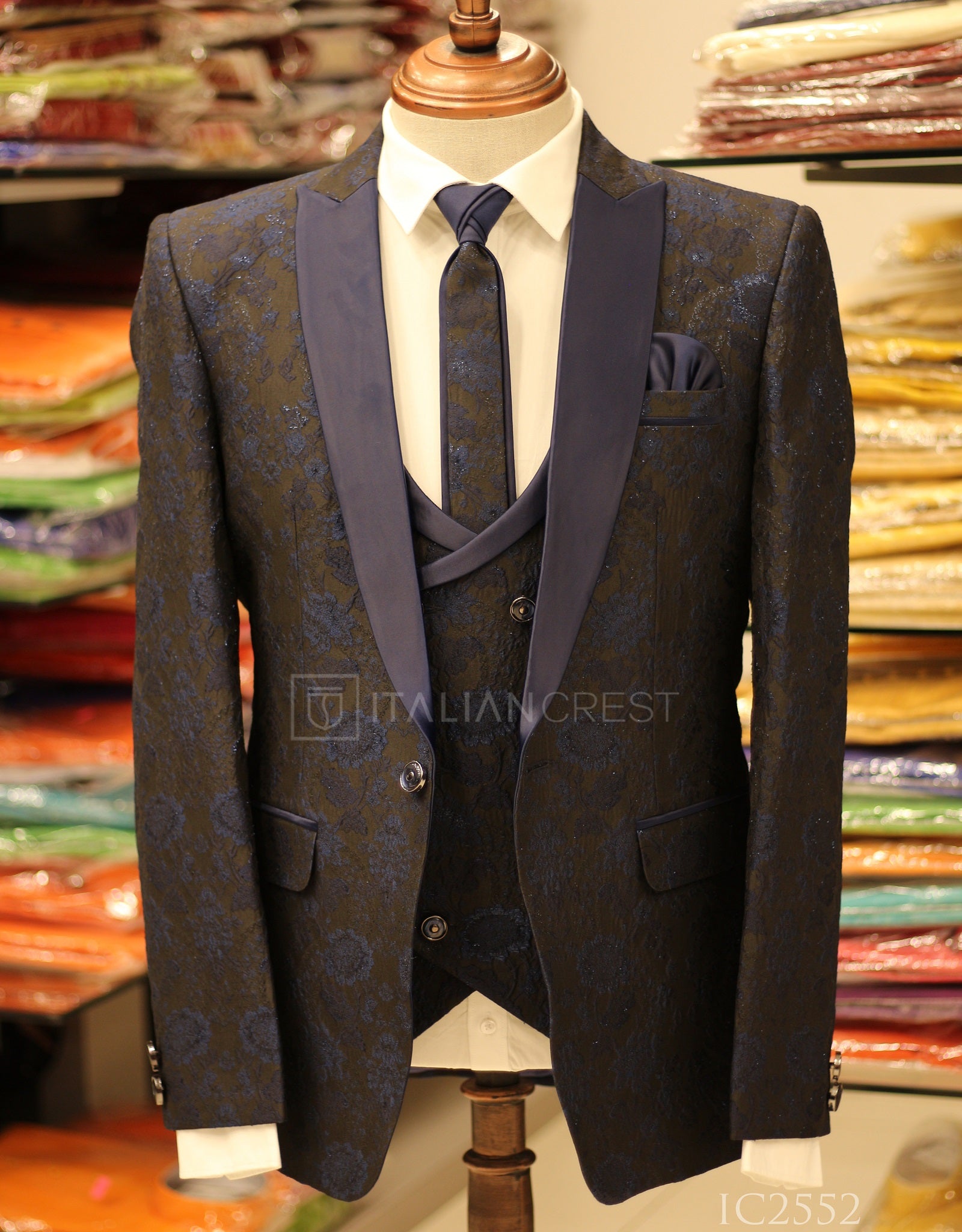 IC2552-5pc Wedding Suits