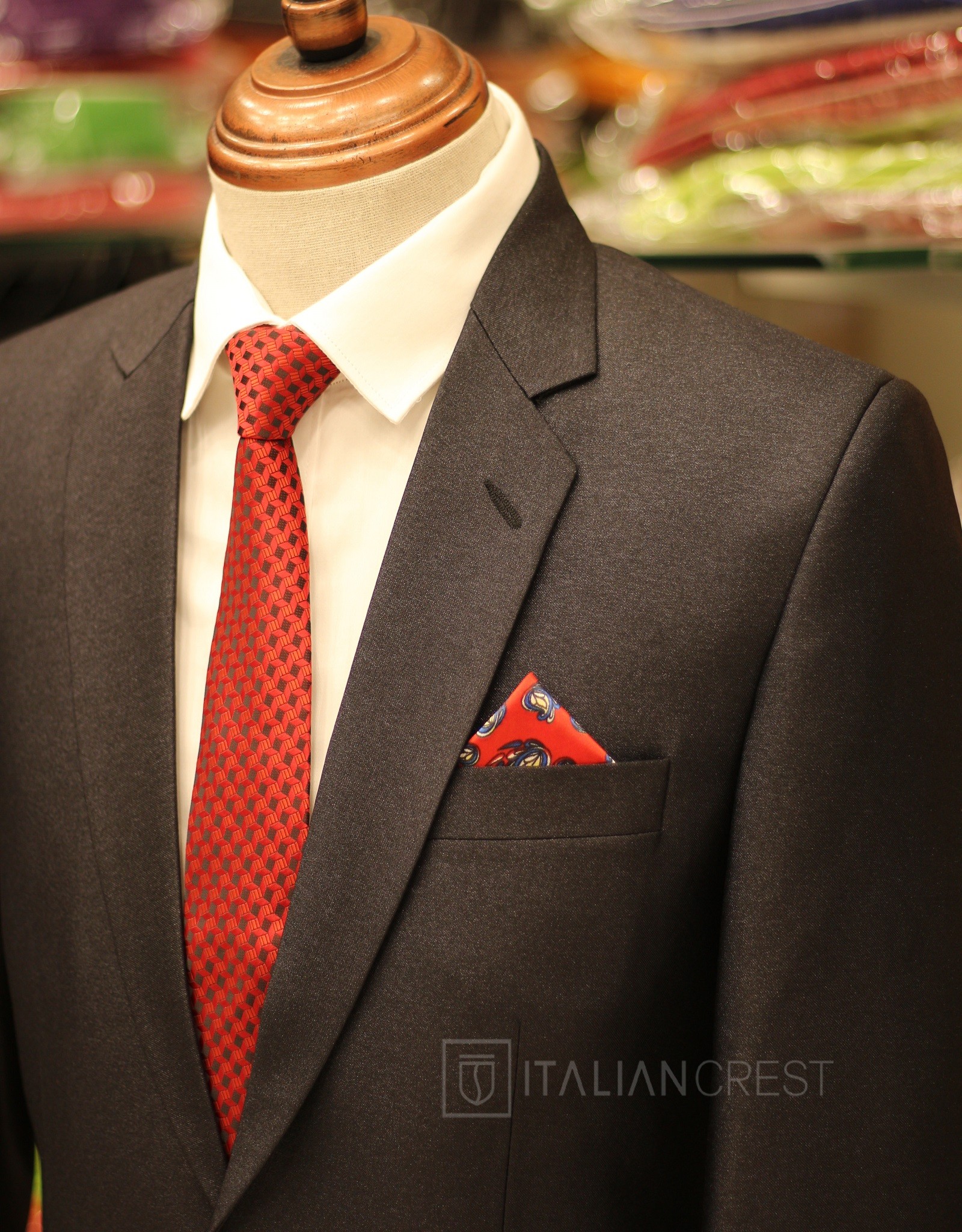 IC10202-S B SUITS