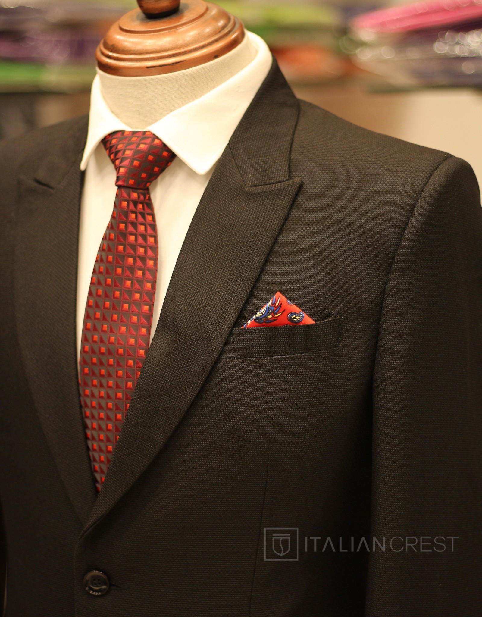 IC13070-PEAK LAPEL SUITS