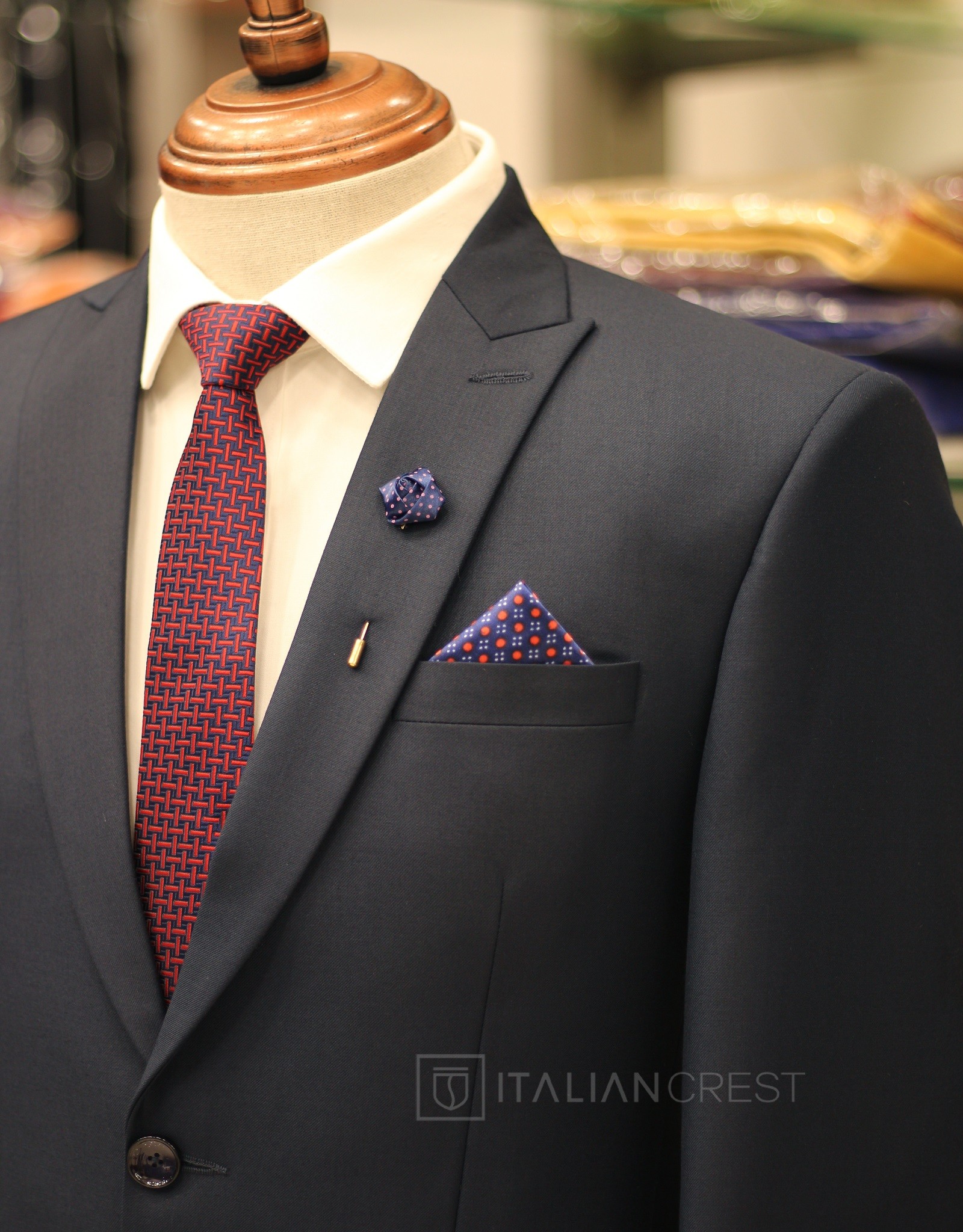 IC13646-PEAK LAPEL SUITS