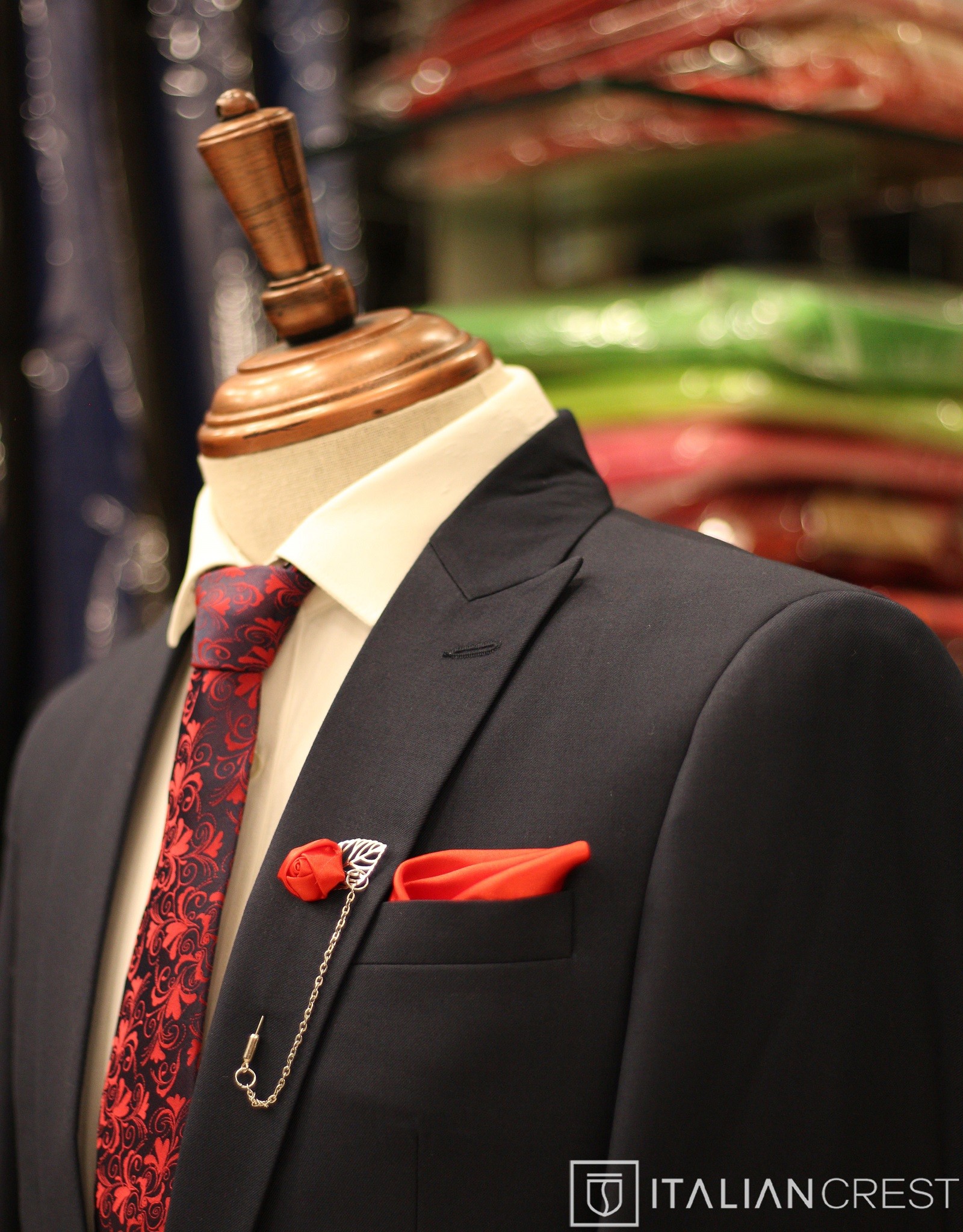 IC13655-PEAK LAPEL SUITS
