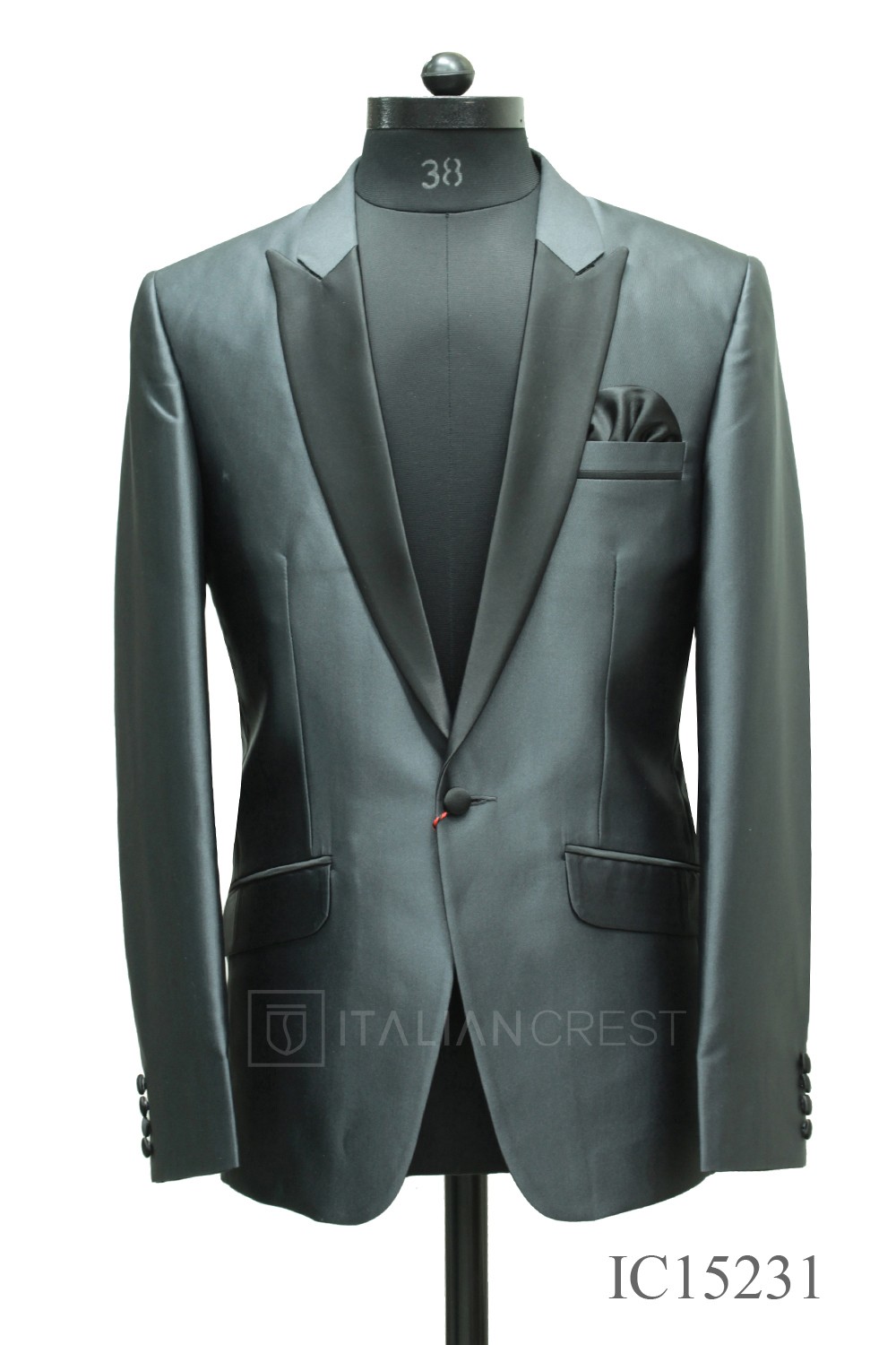 IC15231-TUXEDO SUITS