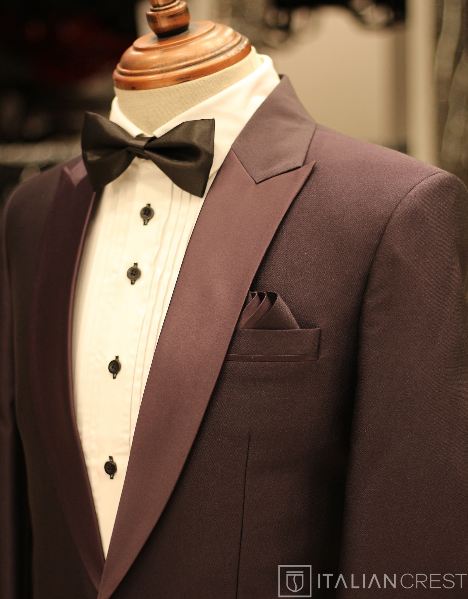 IC15333-TUXEDO SUITS