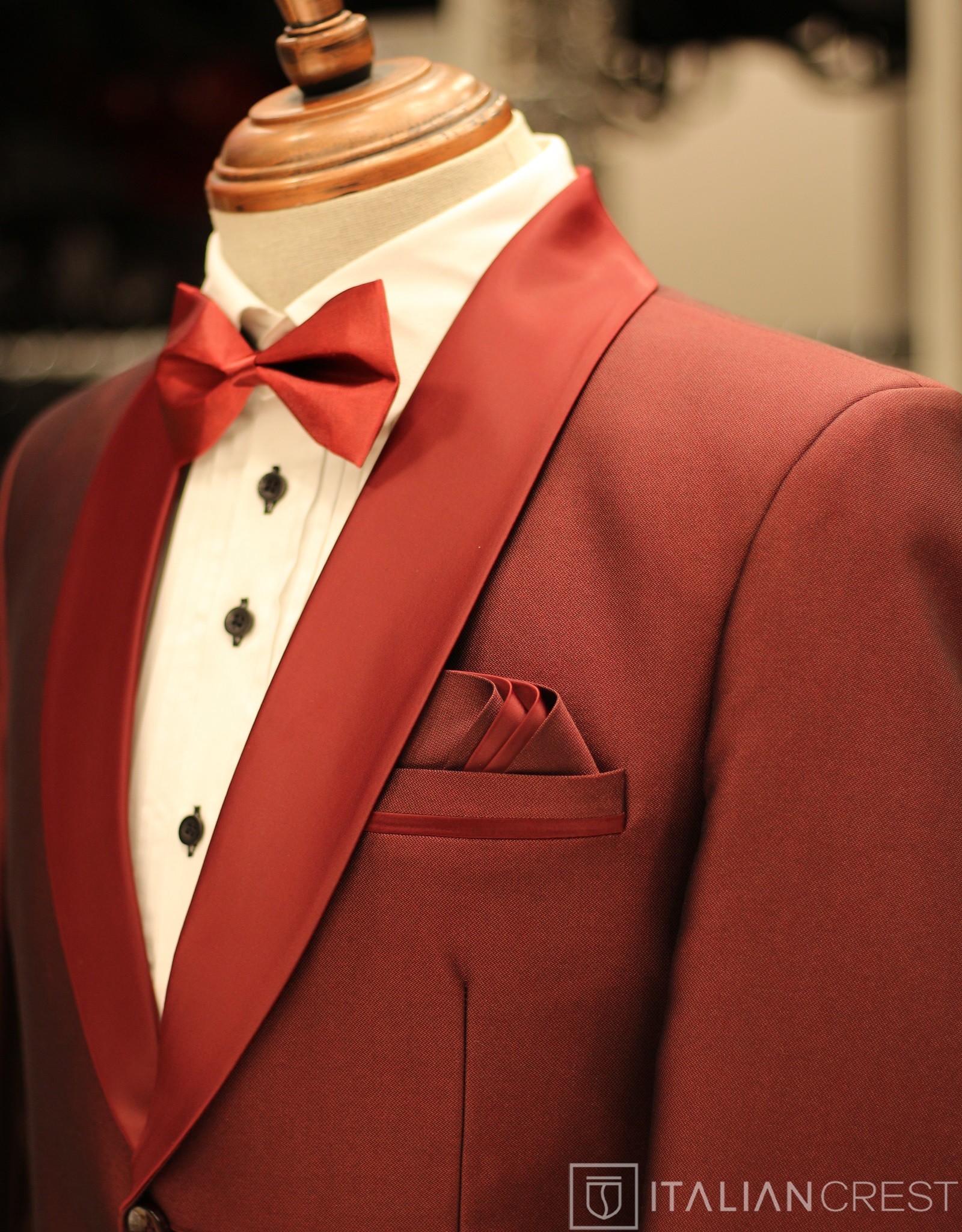 IC15335-TUXEDO SUITS