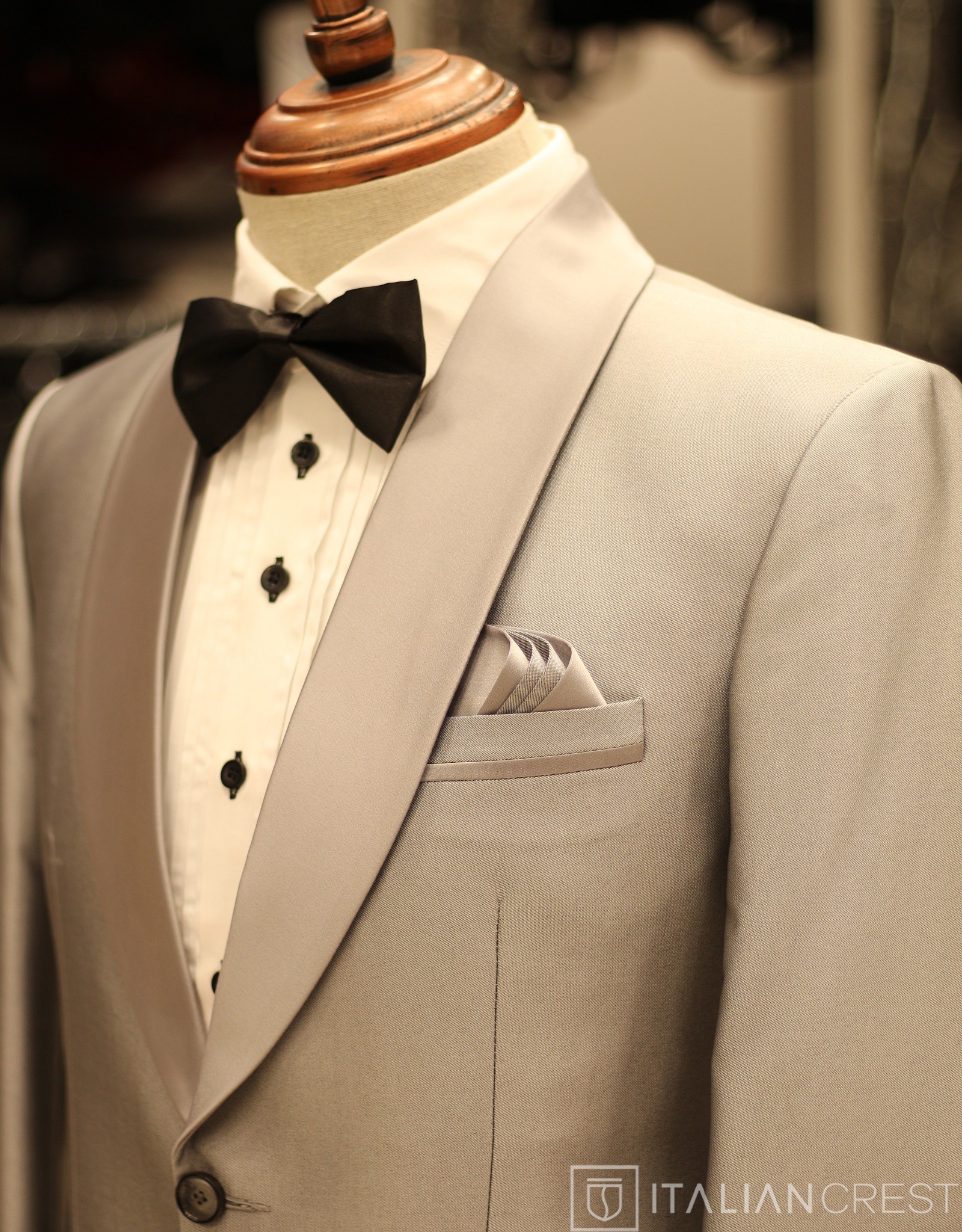 IC15337-TUXEDO SUITS