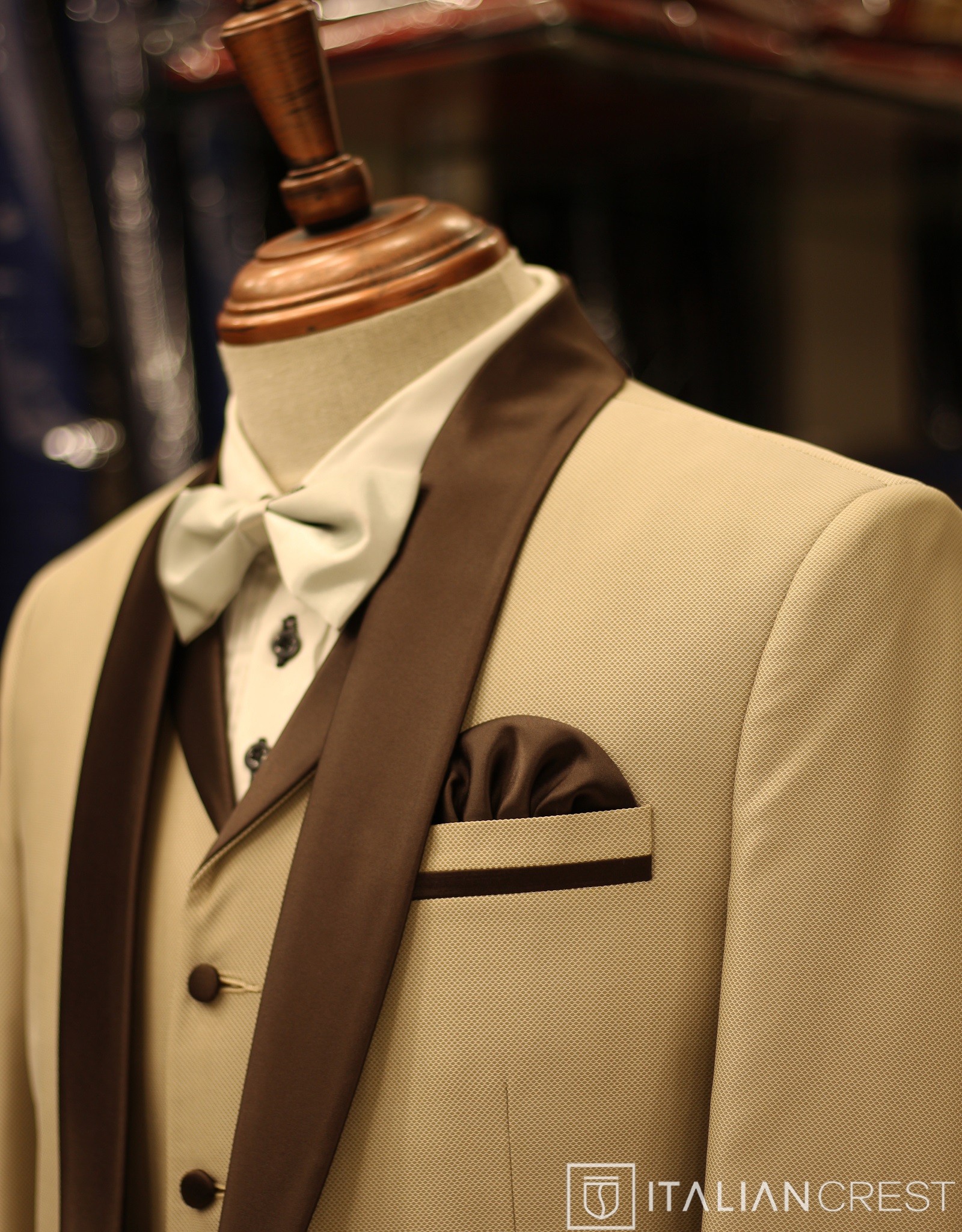 IC17147-3 PIECE SUITS