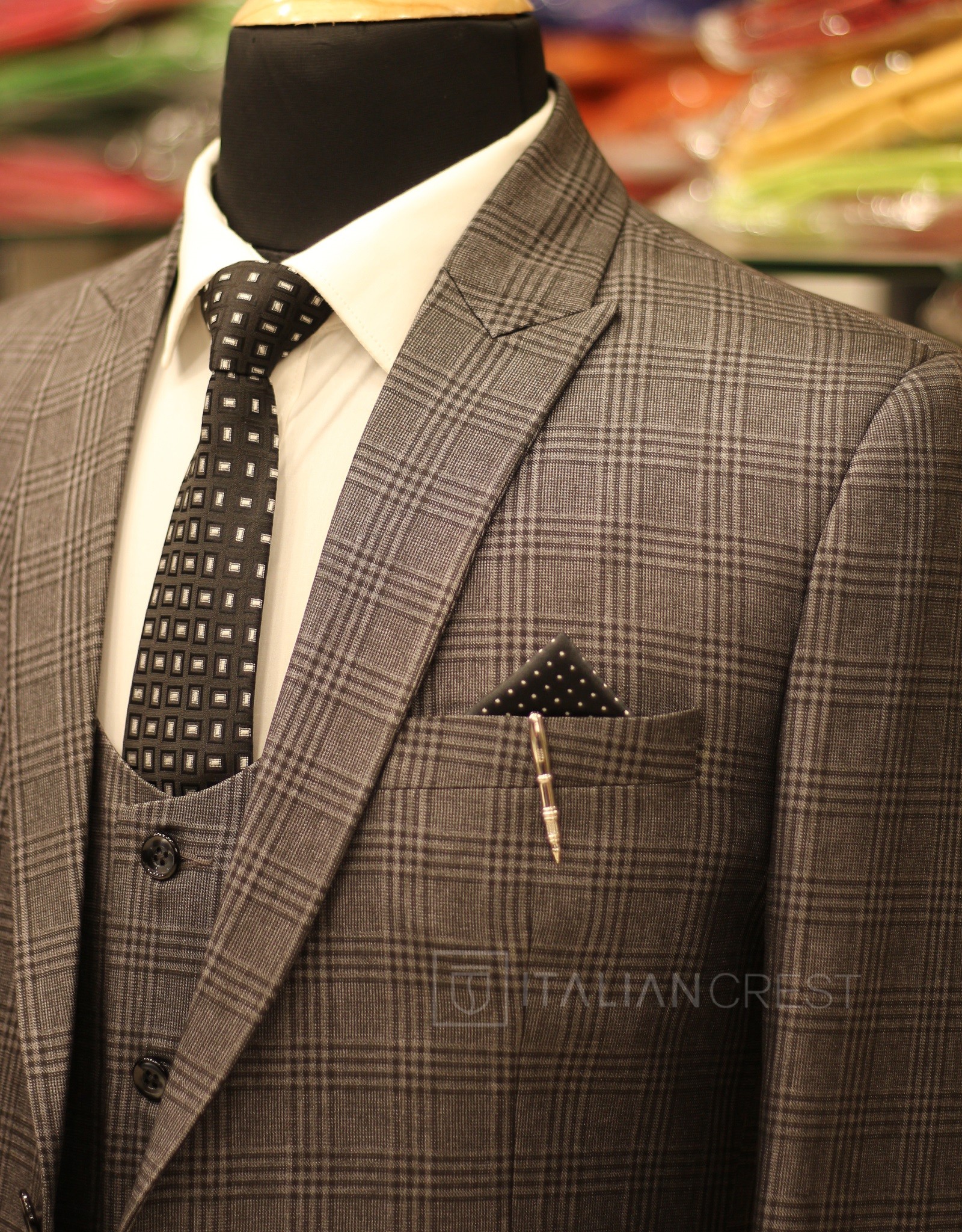 IC17227-3 PIECE SUITS