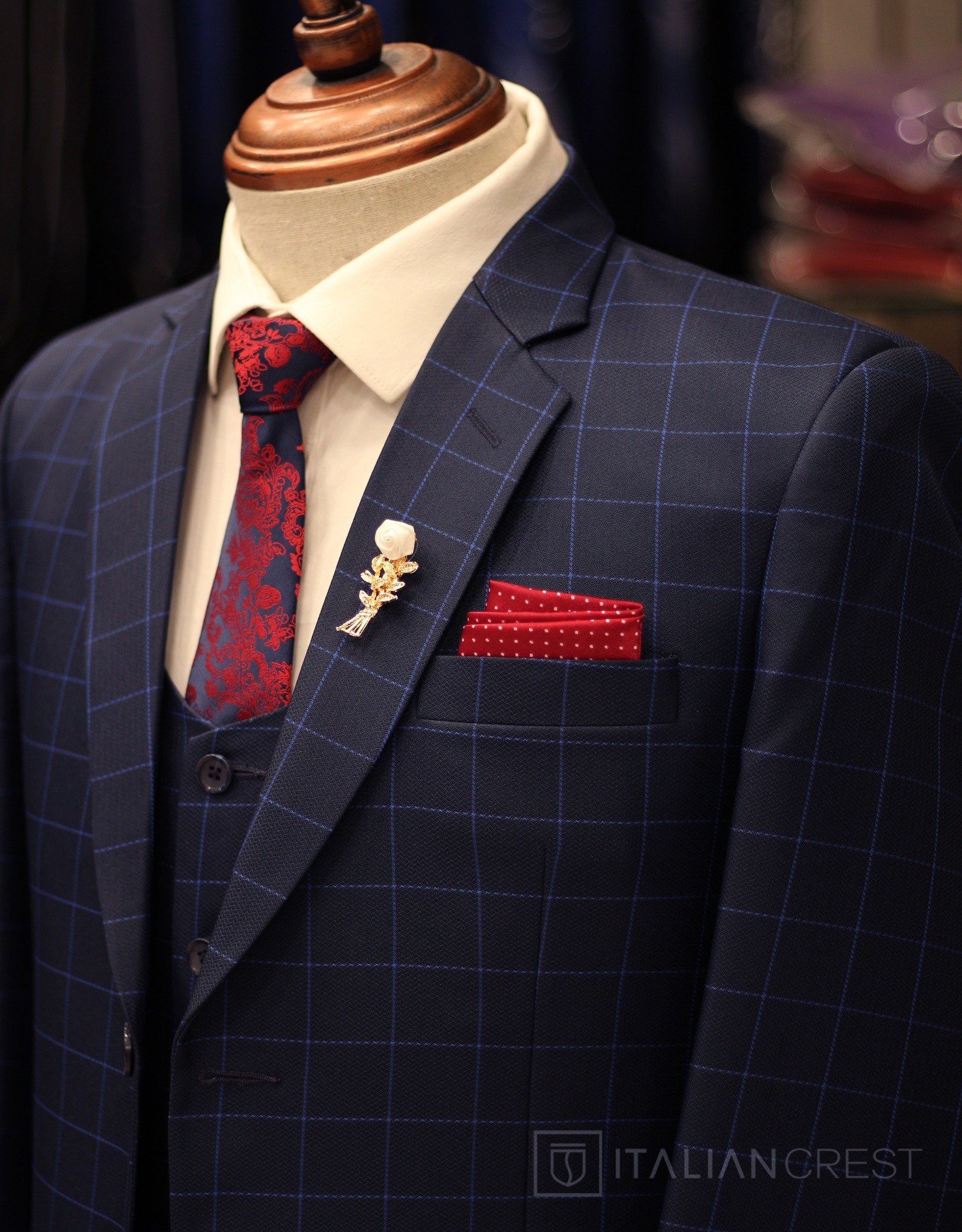 IC17356-3 PIECE SUITS