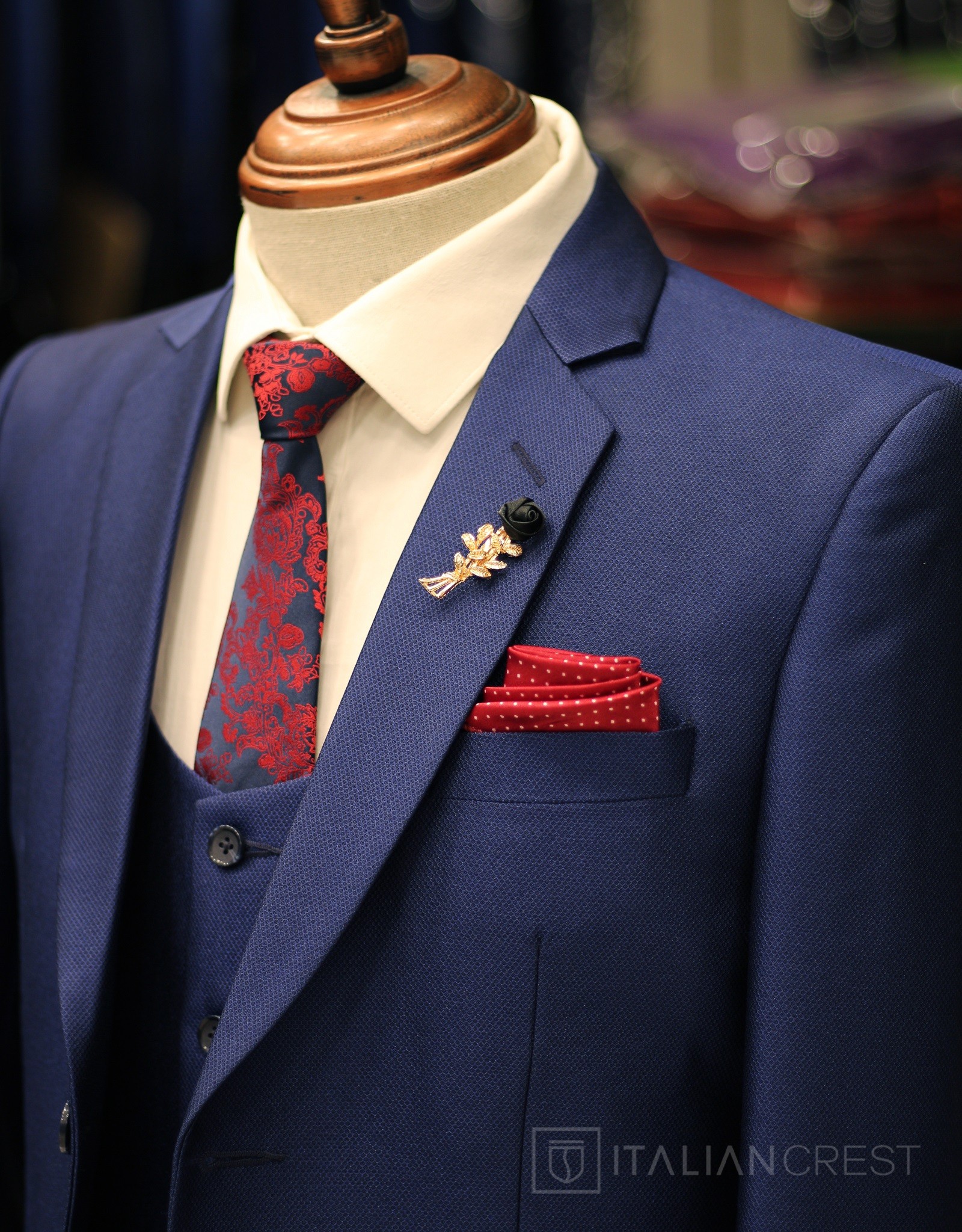 IC17398-3 PIECE SUITS