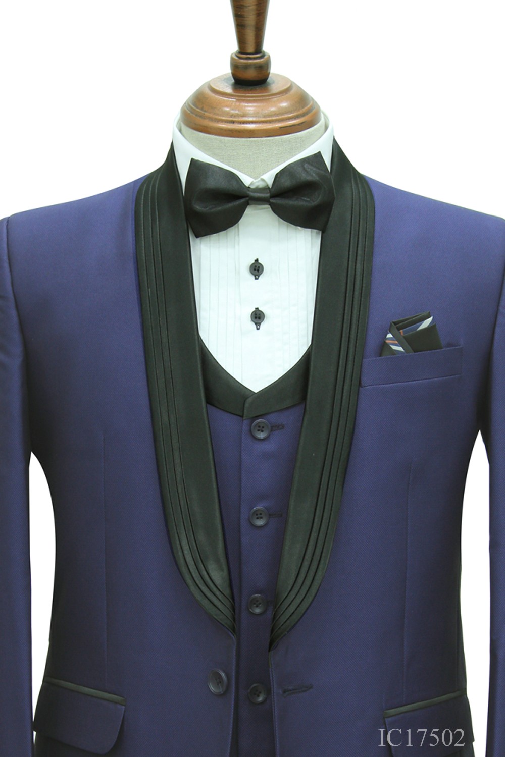 IC17502-3 PIECE SUITS