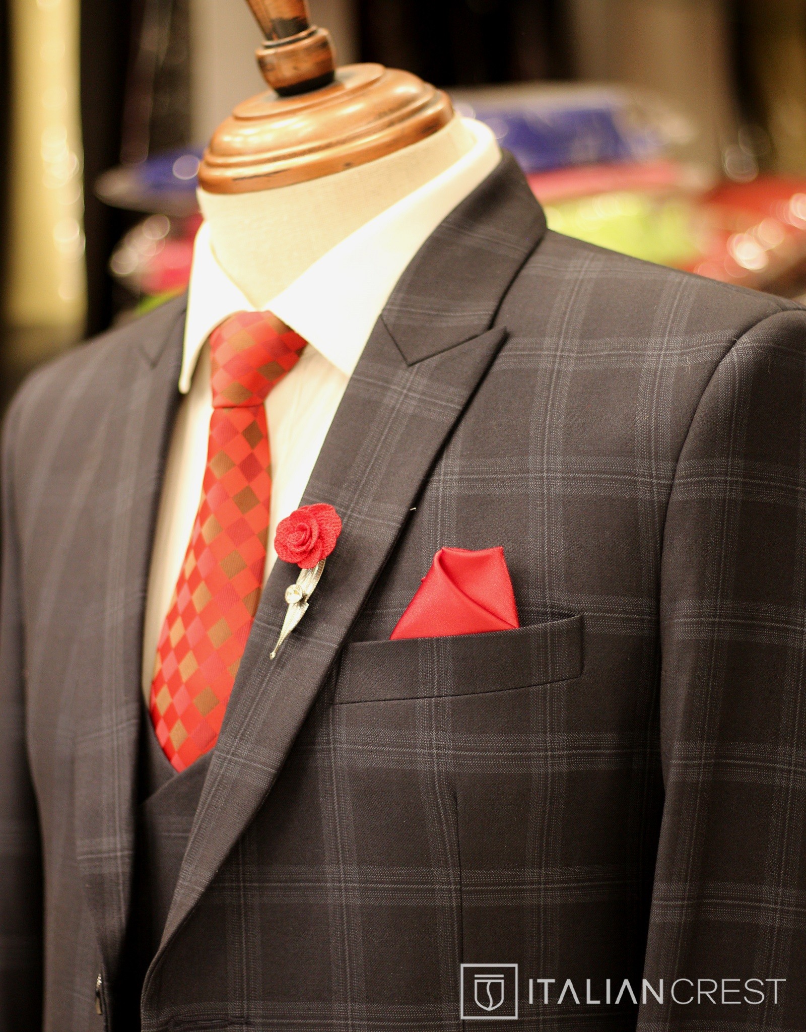 IC17525-3 PIECE SUITS